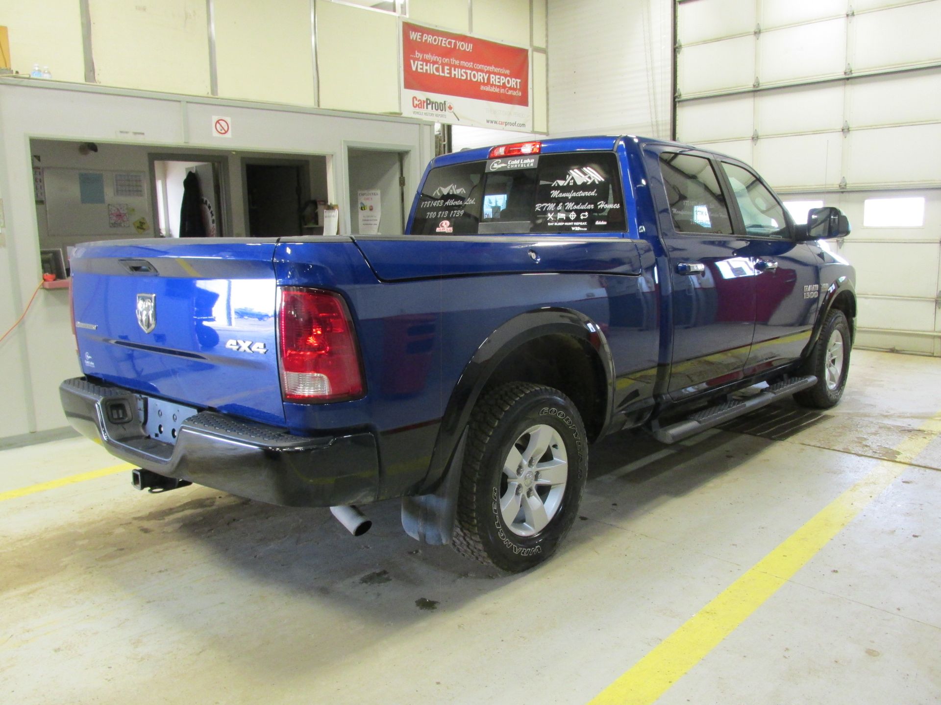 2014 RAM 1500 OUTDOORSMAN CRCB 4WD 5.7L V8 OHV 16V AUTOMATIC SN:1C6RR7TT9ES354372 OPTIONS:AC TW CC - Image 4 of 9