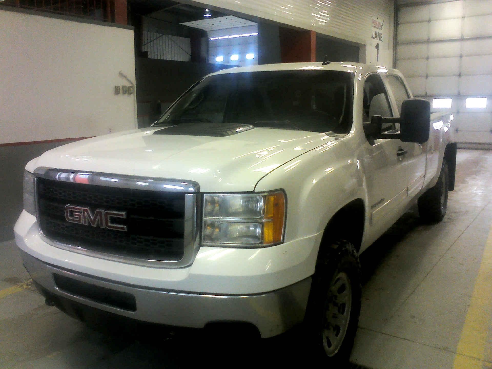 2012 GMC SIERRA 2500HD SLE CREW CAB 4WD 6.0L V8 OHV 16V FFV AUTOMATIC SN:1GT120CG5CF114889 OPTIONS: