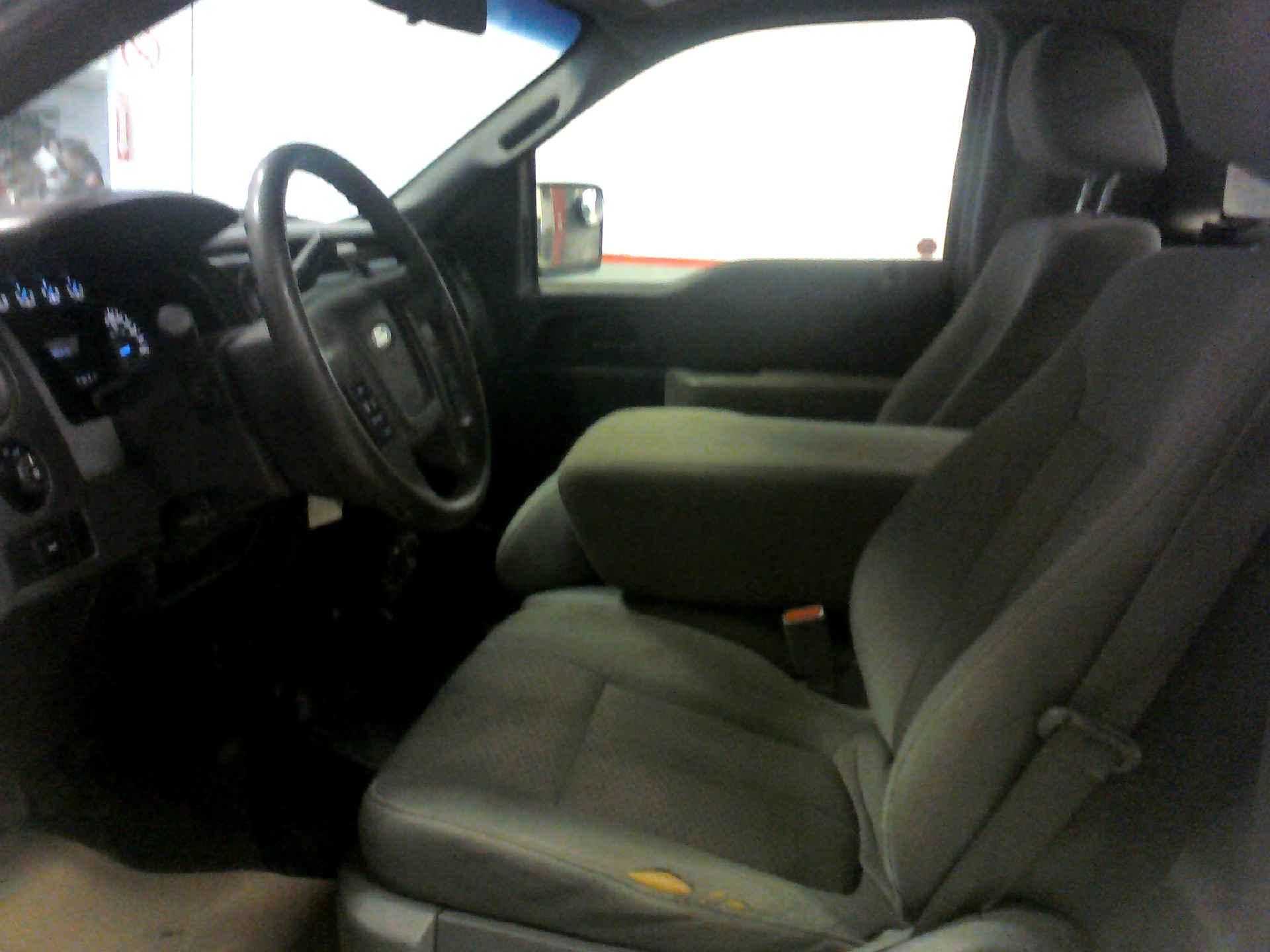 2011 FORD F-150 XL REG CAB 3.7L V6 DOHC 24V AUTOMATIC SN:1FTMF1EM2BKD69242 OPTIONS:AC TW CC CD AMFM - Image 5 of 8