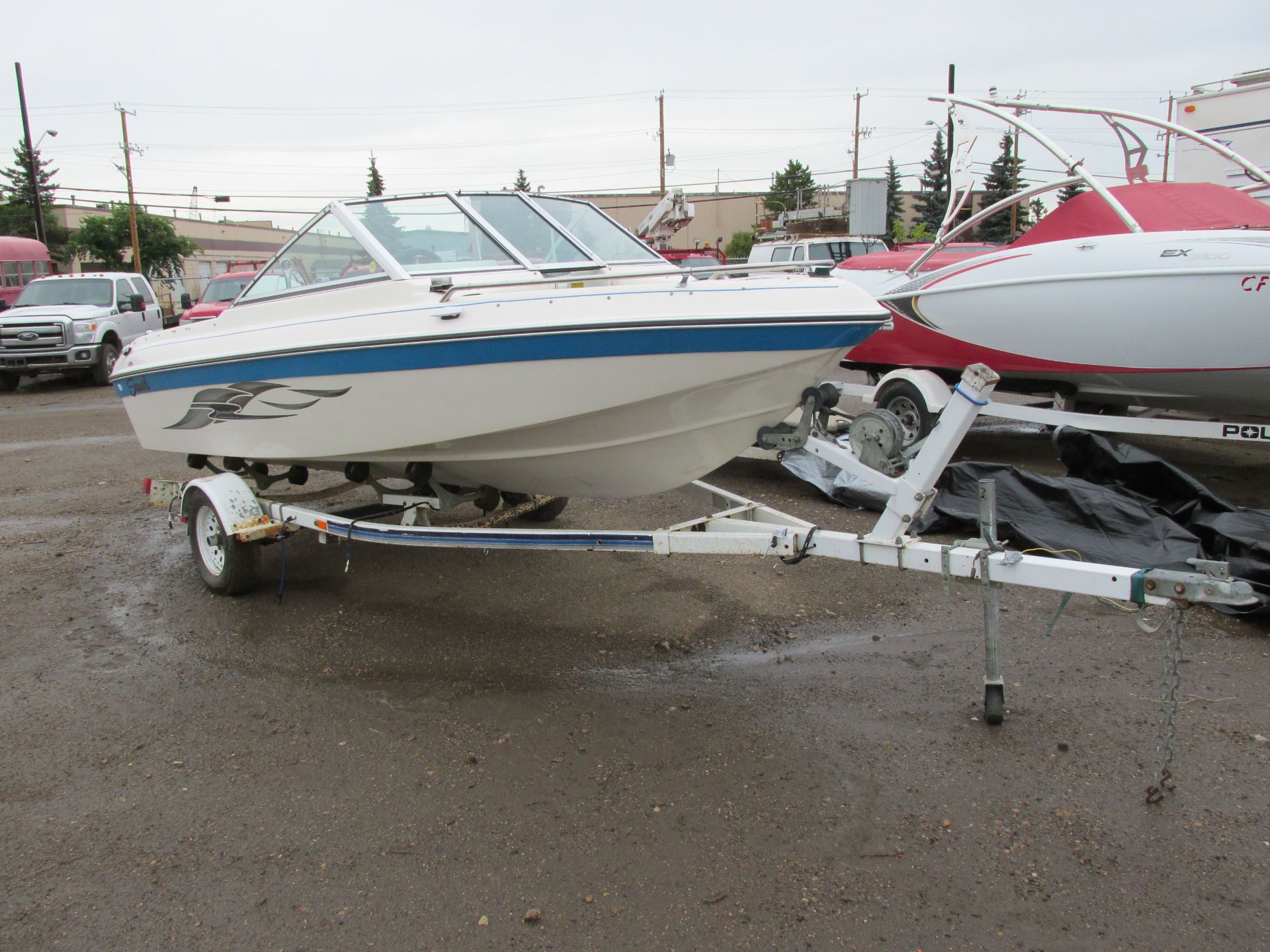 1992 SEASWIRL BOWRIDER 165SE OUTBOARD 115HP JOHNSON AUTOMATIC SN:BRCC057CE292 NOT REGISTERED NOTES: - Image 3 of 9