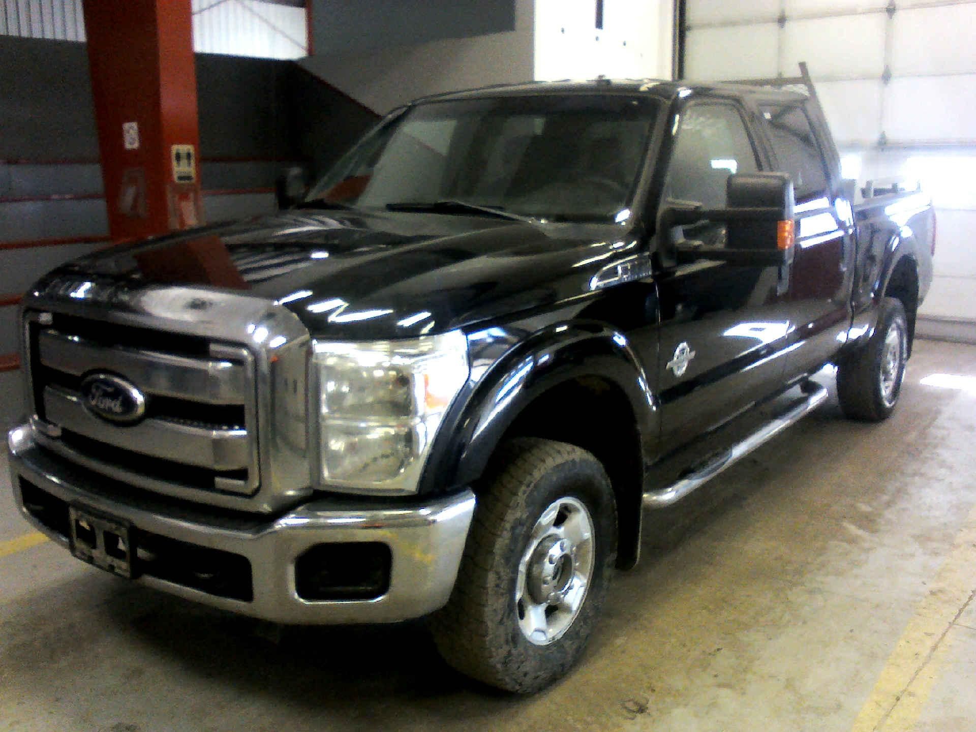 2011 FORD F-350 SD XLT CREW CAB 4WD 6.7L V8 OHV 16V DIESEL AUTOMATIC SN:1FT7W3BT7BED06916 OPTIONS:AC