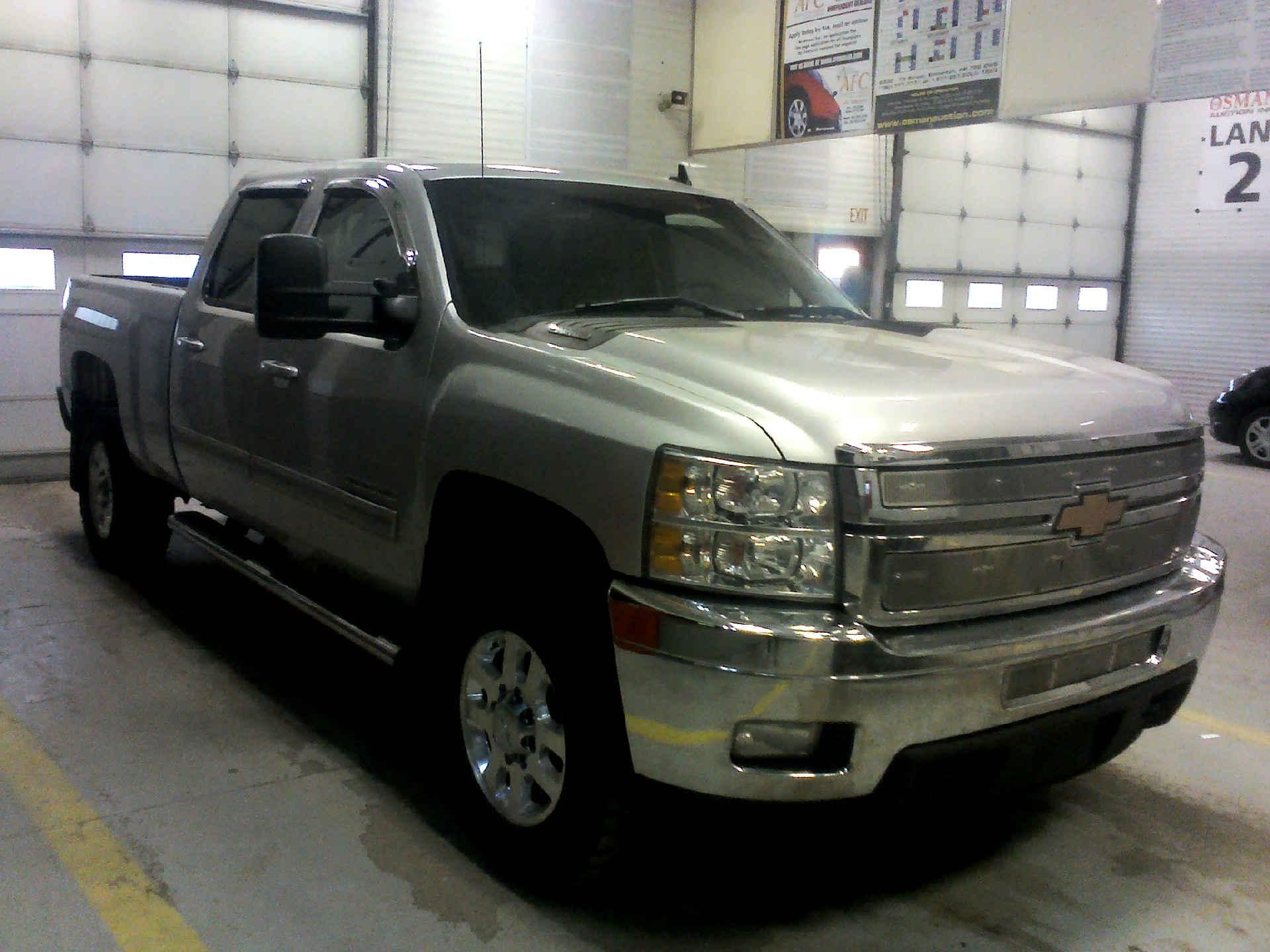 2013 CHEVROLET 2500 HD SILVERADO 6.0L V8 OHV 16V FFV AUTOMATIC SN:1GC1KYCGXDF183948 OPTIONS:AC TW CC - Image 3 of 9