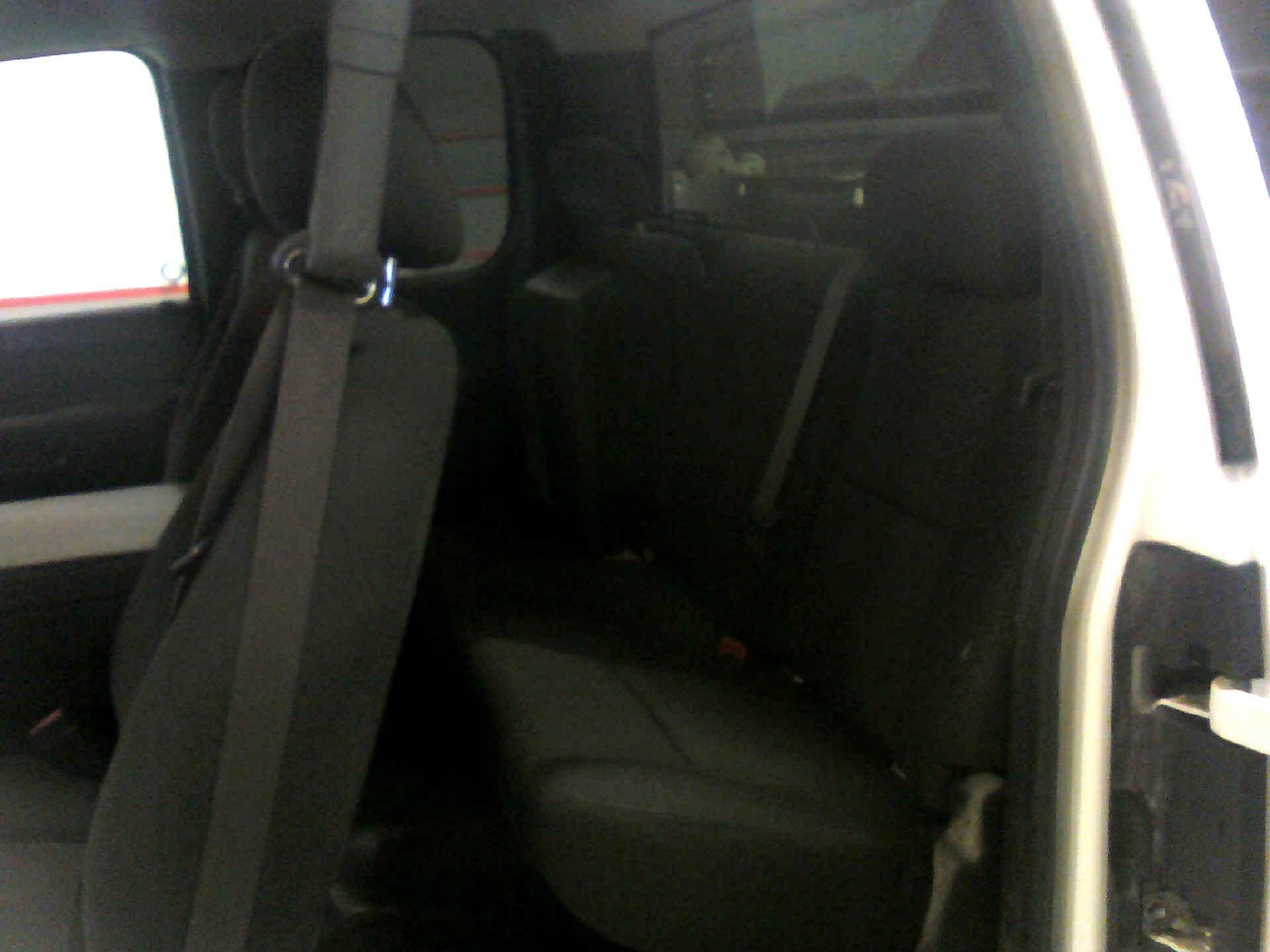 2011 GMC SIERRA 3500HD SLE QUAD CAB 4WD 6.0L V8 OHV 16V FFV AUTOMATIC SN:1GT523CG9BZ460993 OPTIONS: - Image 6 of 9