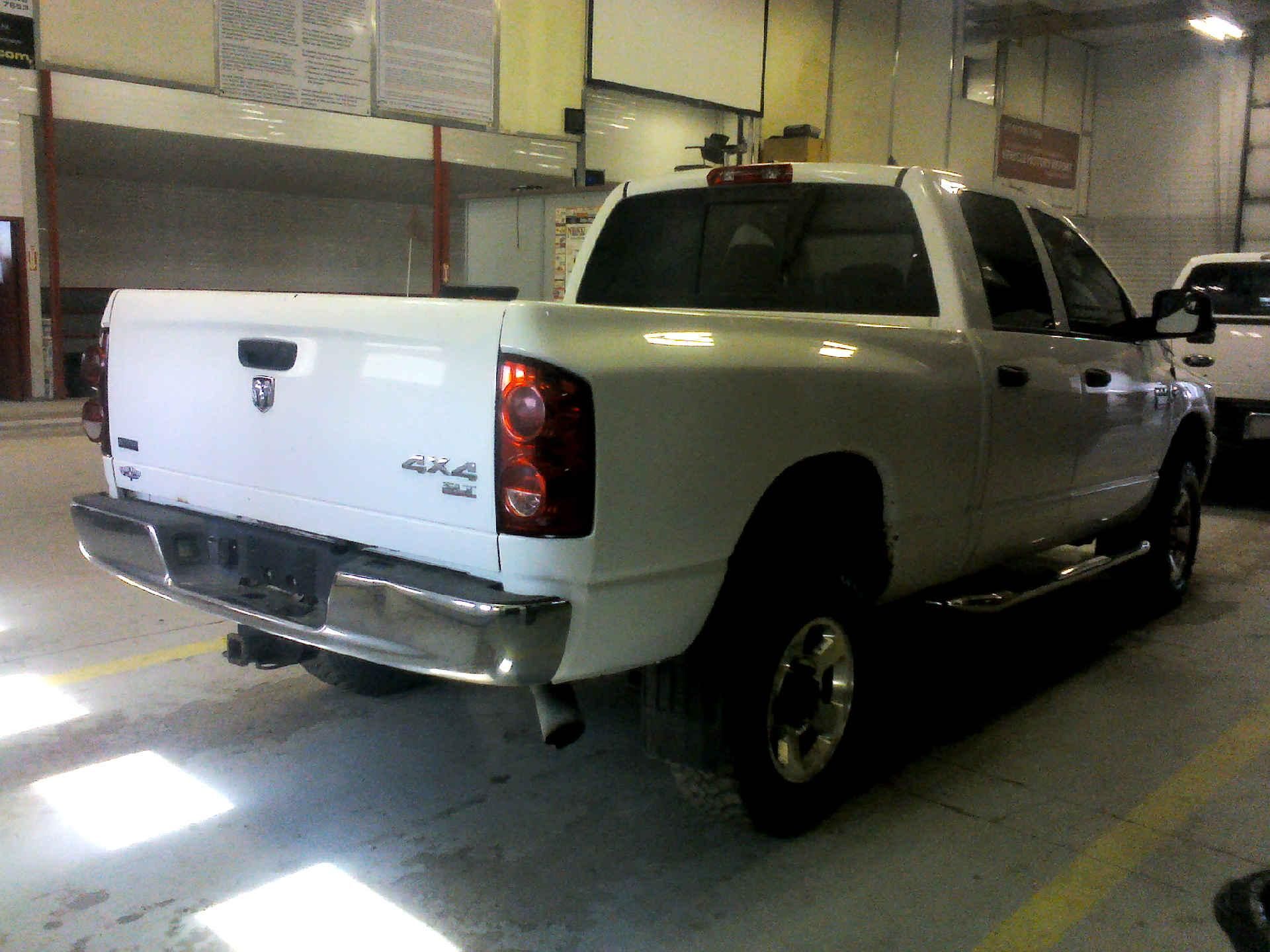 2008 DODGE RAM 2500 SLT QUAD CAB 6.7L L6 OHV 24V TURBO DIESEL AUTOMATIC SN:3D7KS28A18G177875 - Image 4 of 9