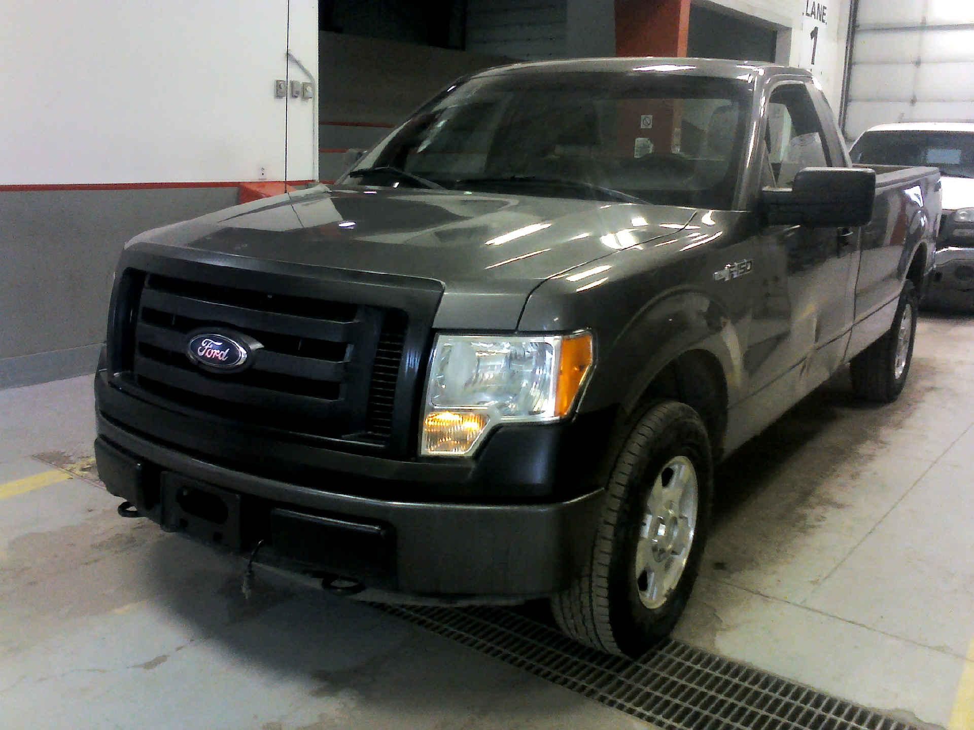 2011 FORD F-150 XL REG CAB 3.7L V6 DOHC 24V AUTOMATIC SN:1FTMF1EM2BKD69242 OPTIONS:AC TW CC CD AMFM