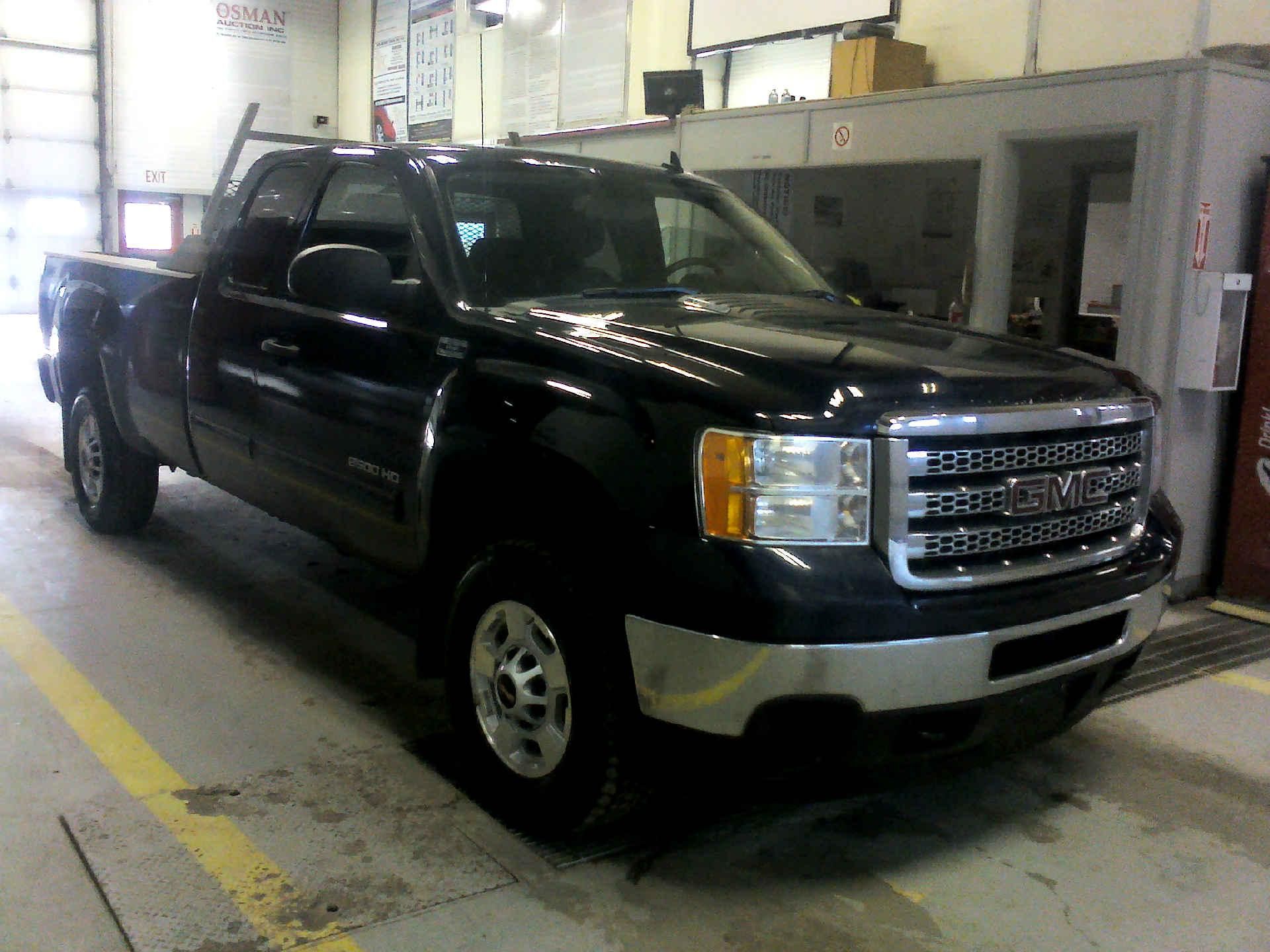 2012 GMC SIERRA 2500HD SLE QUAD CAB 4WD 6.0L V8 OHV 16V FFV AUTOMATIC SN:1GT220CG9CZ268380 OPTIONS: - Image 3 of 9