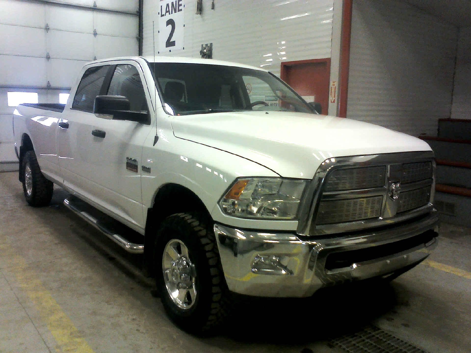 2012 RAM 2500 SLT CREW CAB LWB 4WD 5.7L V8 OHV 16V AUTOMATIC SN:3C6TD5JT0CG336973 OPTIONS:AC TW CC - Image 3 of 9