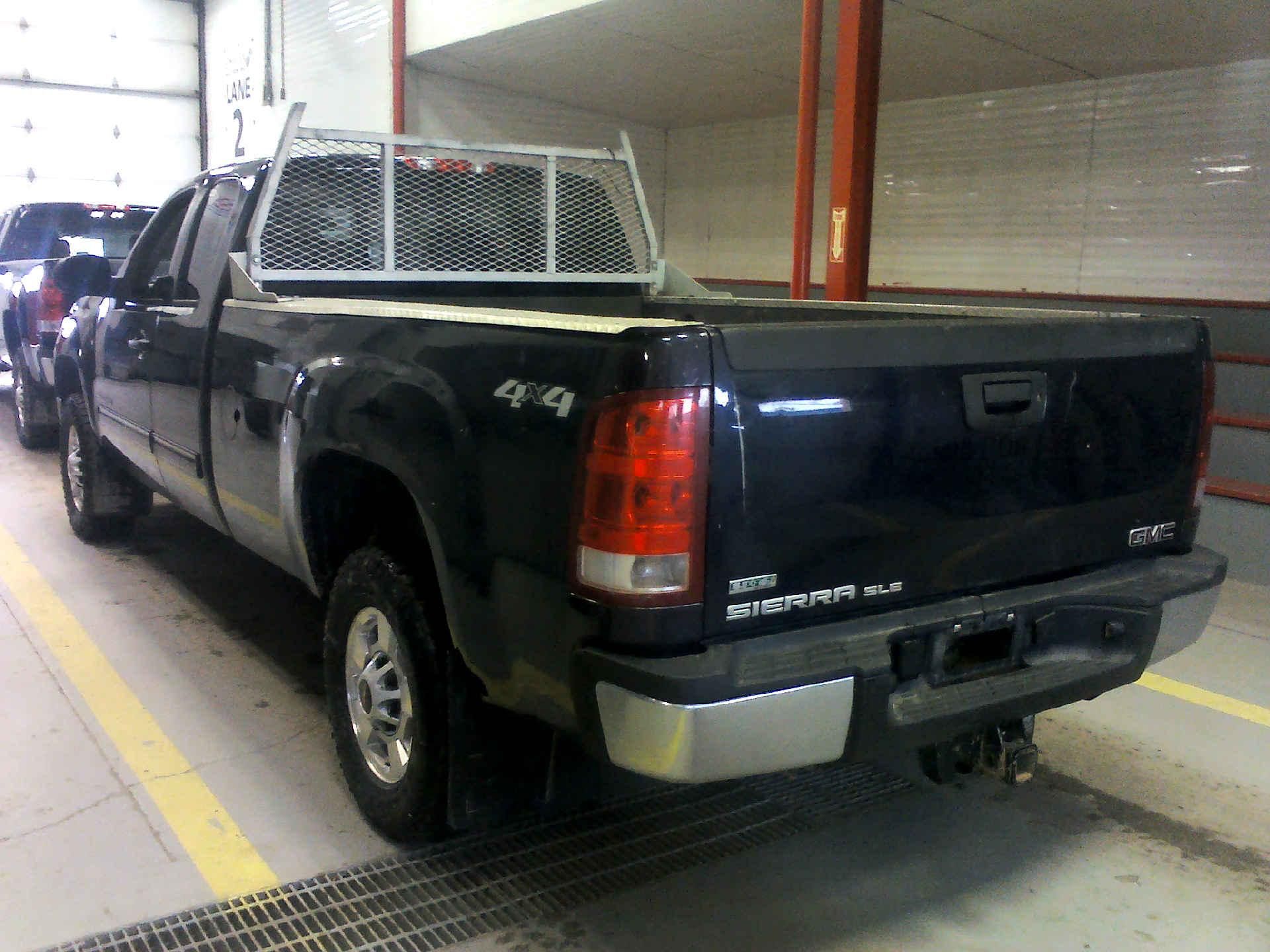 2012 GMC SIERRA 2500HD SLE EXT. CAB 4WD 6.0L V8 OHV 16V FFV AUTOMATIC SN:1GT220CG6CZ198952 OPTIONS: - Image 2 of 9