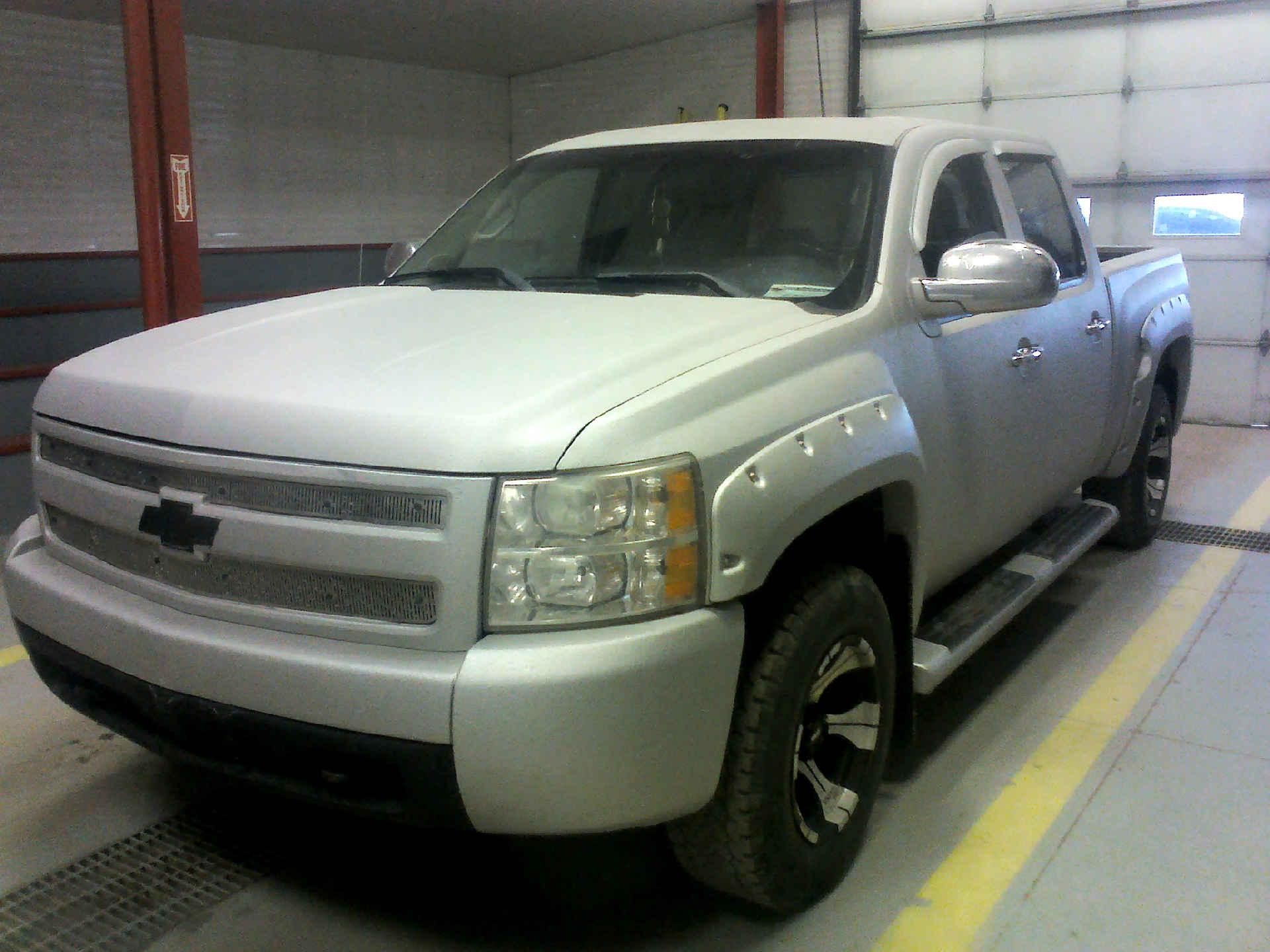 2007 CHEVROLET SILVERADO 1500 LT CREW CAB SHORT BOX 5.3L V8 OHV 16V AUTOMATIC