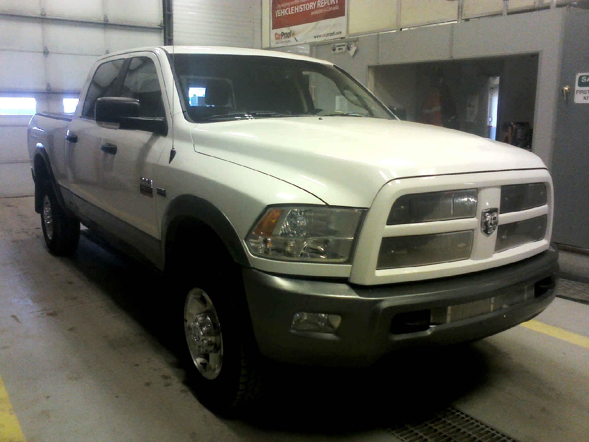 2011 RAM 2500 CREW CAB 4WD 5.7L V8 OHV 16V AUTOMATIC SN:3D7TT2CT5BG530765 OPTIONS:AC TW CC PW PDL CD - Image 3 of 9