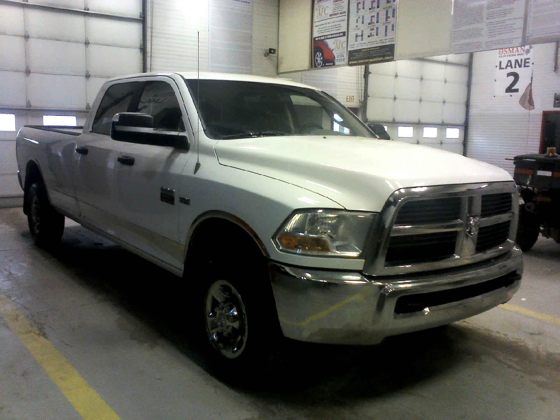 2011 DODGE 2500 SLT CREW CAB 4WD 5.7L V8 OHV 16V AUTOMATIC SN:3D7TT2CT0BG595412 OPTIONS:AC TW CC - Image 3 of 9