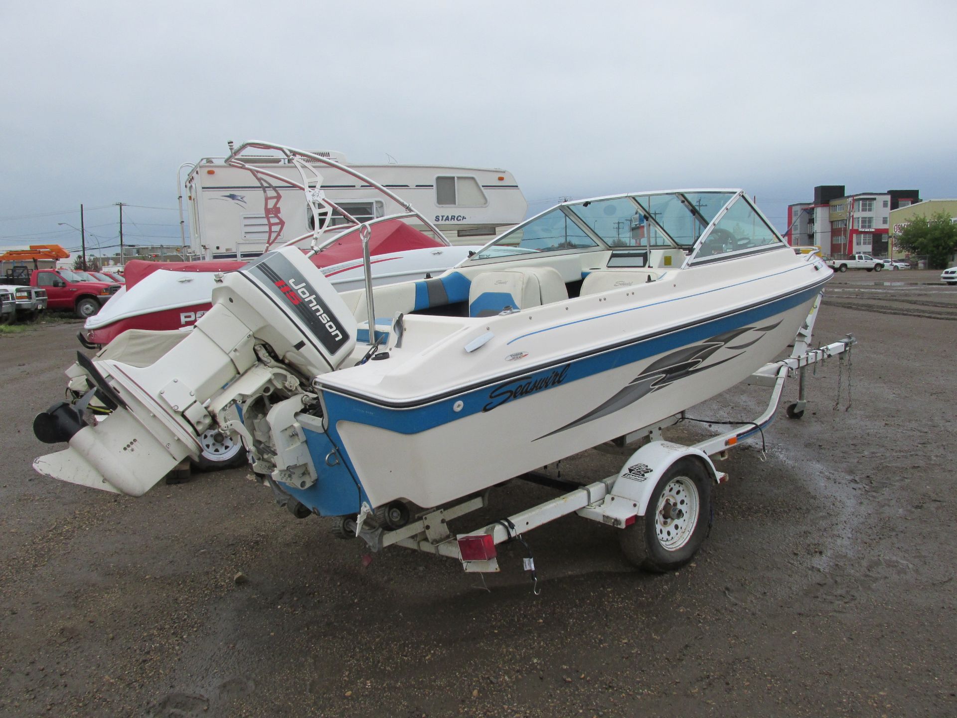 1992 SEASWIRL BOWRIDER 165SE OUTBOARD 115HP JOHNSON AUTOMATIC SN:BRCC057CE292 NOT REGISTERED NOTES: - Image 4 of 9