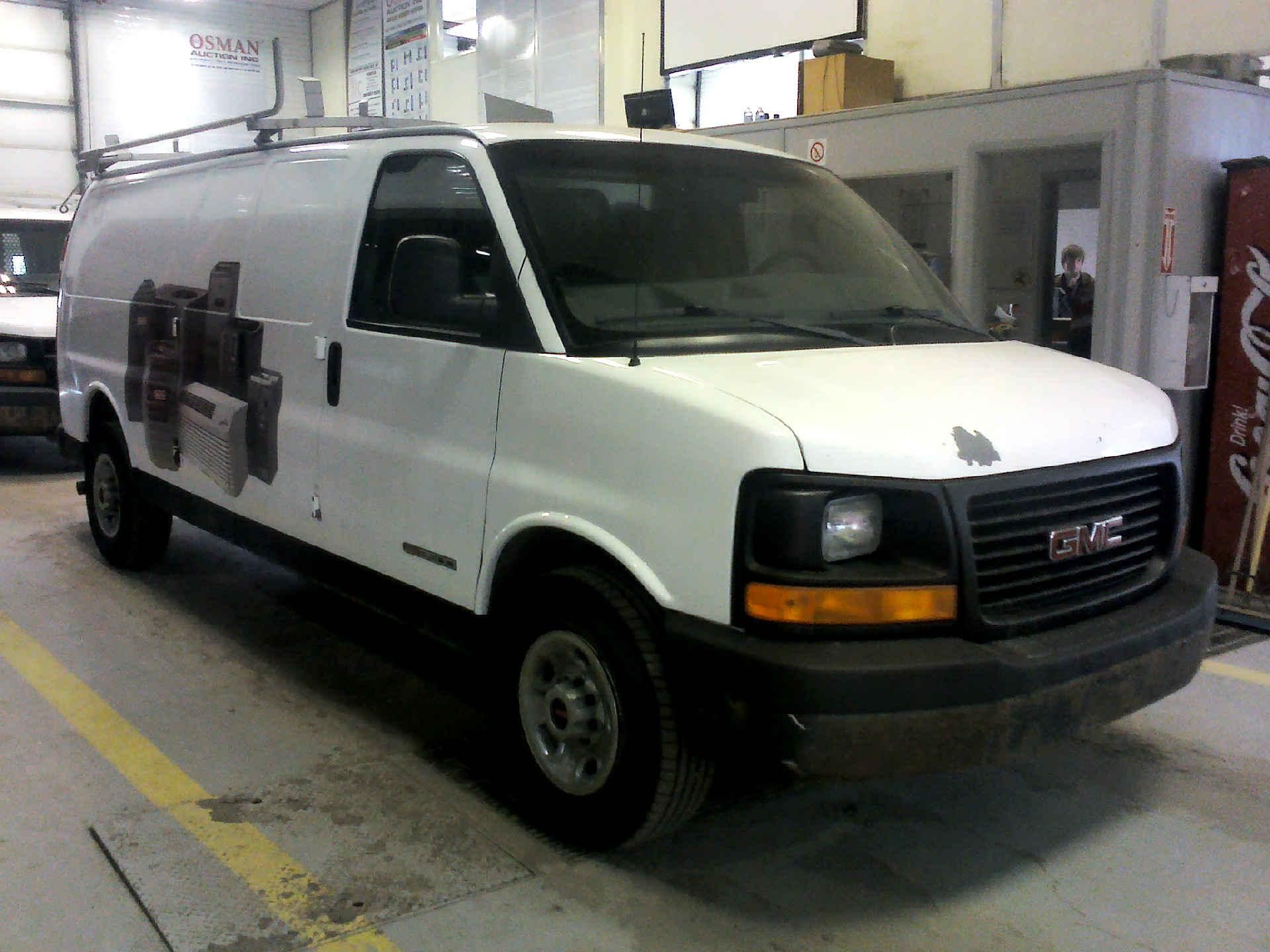 2006 GMC SAVANA G3500 EXTENDED CARGO 4.8L V8 OHV 16V AUTOMATIC SN:1GTHG39V361172606 OPTIONS:AC TW CD - Image 3 of 8