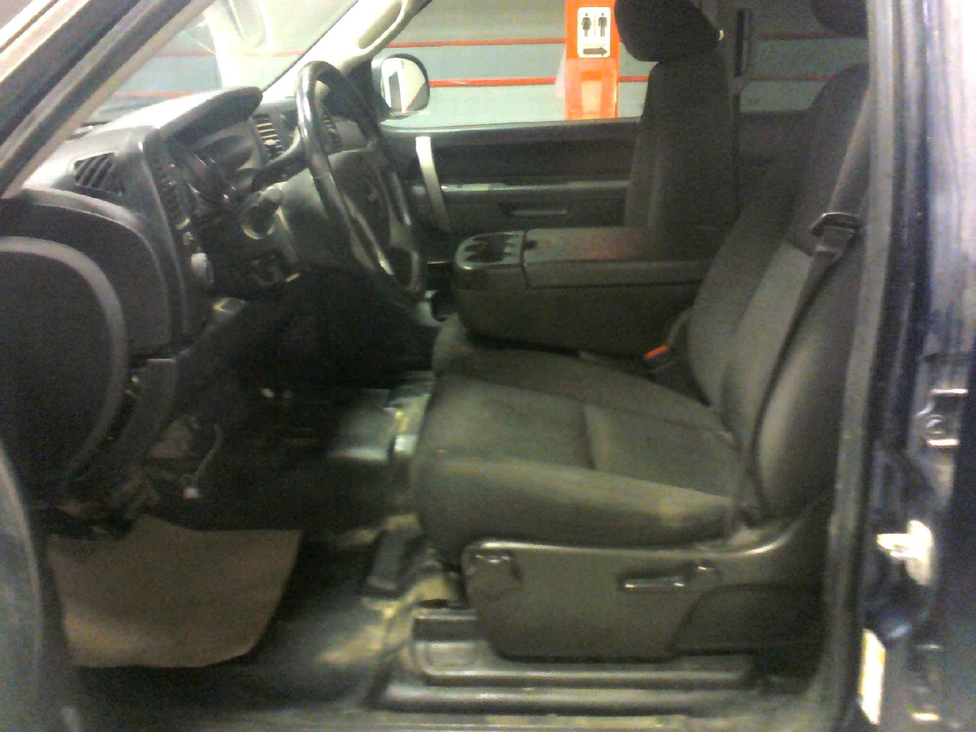 2013 GMC SIERRA 2500HD SLE CREW CAB 4WD 6.0L V8 OHV 16V FFV AUTOMATIC SN:1GT120CG7DF138662 OPTIONS: - Image 5 of 9