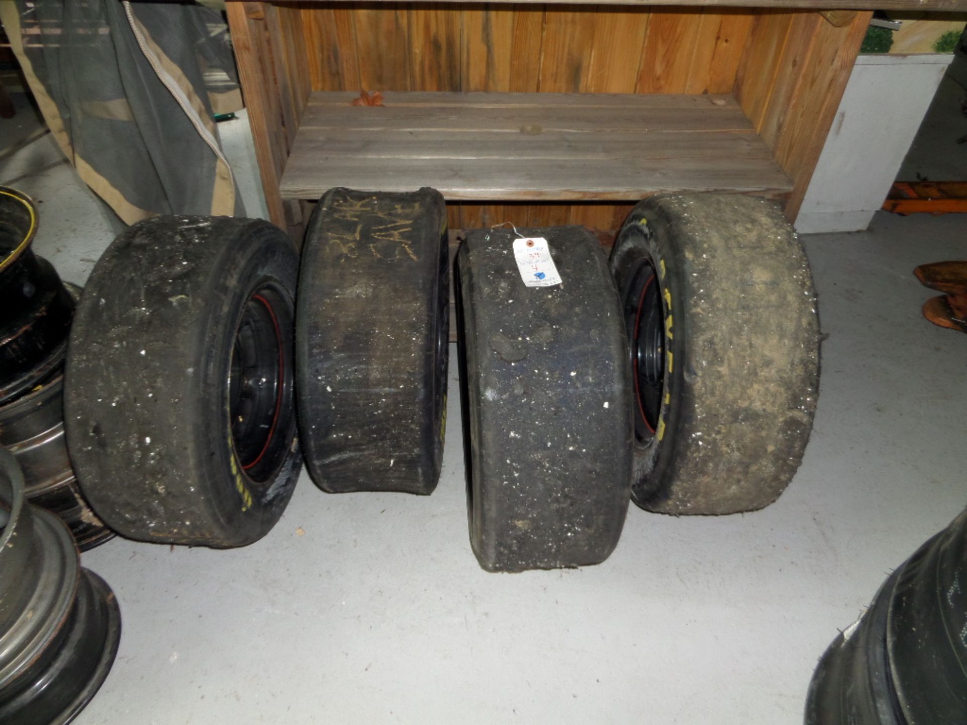 Mounted Race Tires