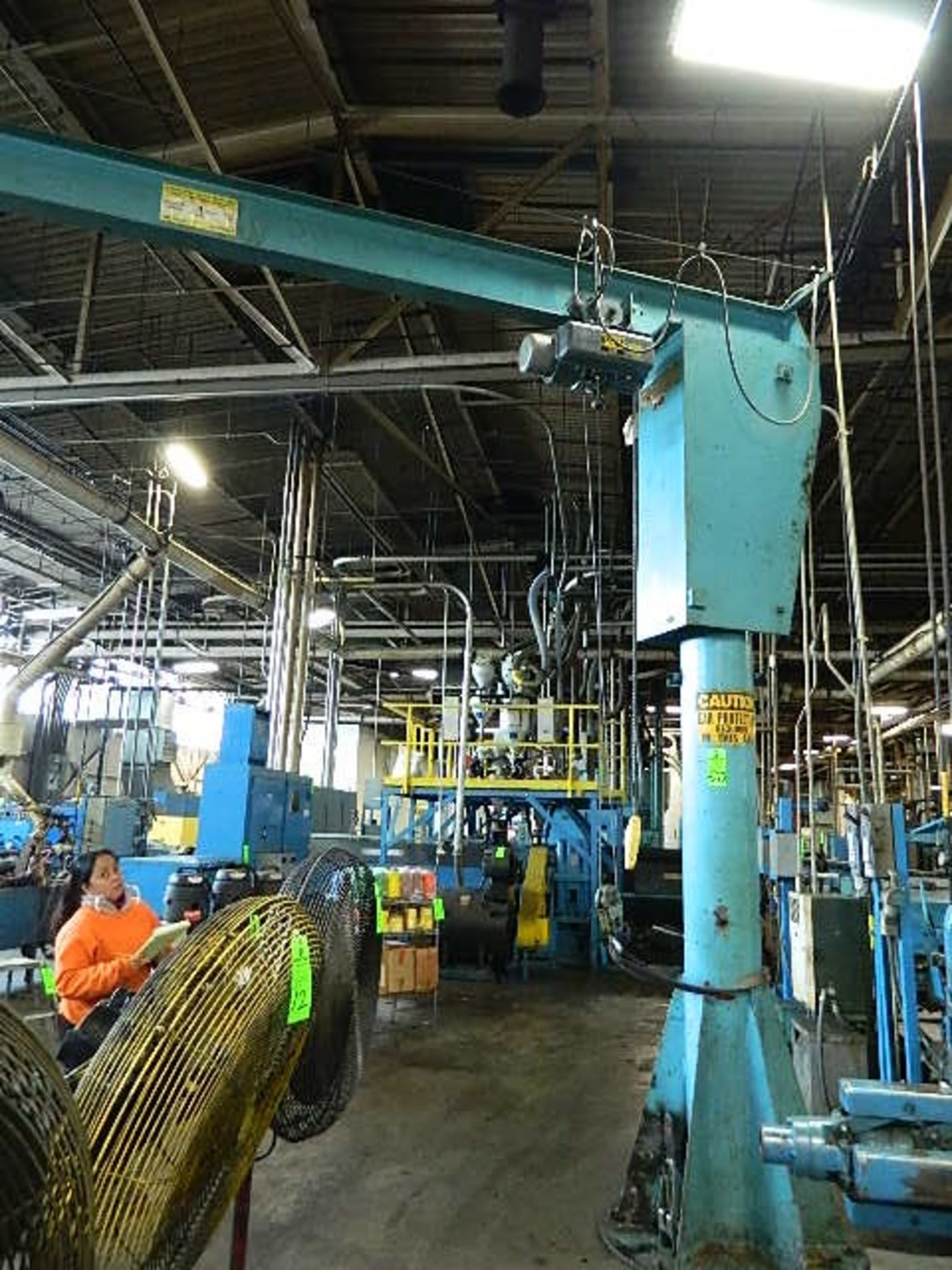 BUSHMAN Jib Crane 1T W/ P&H Electric cable hoist