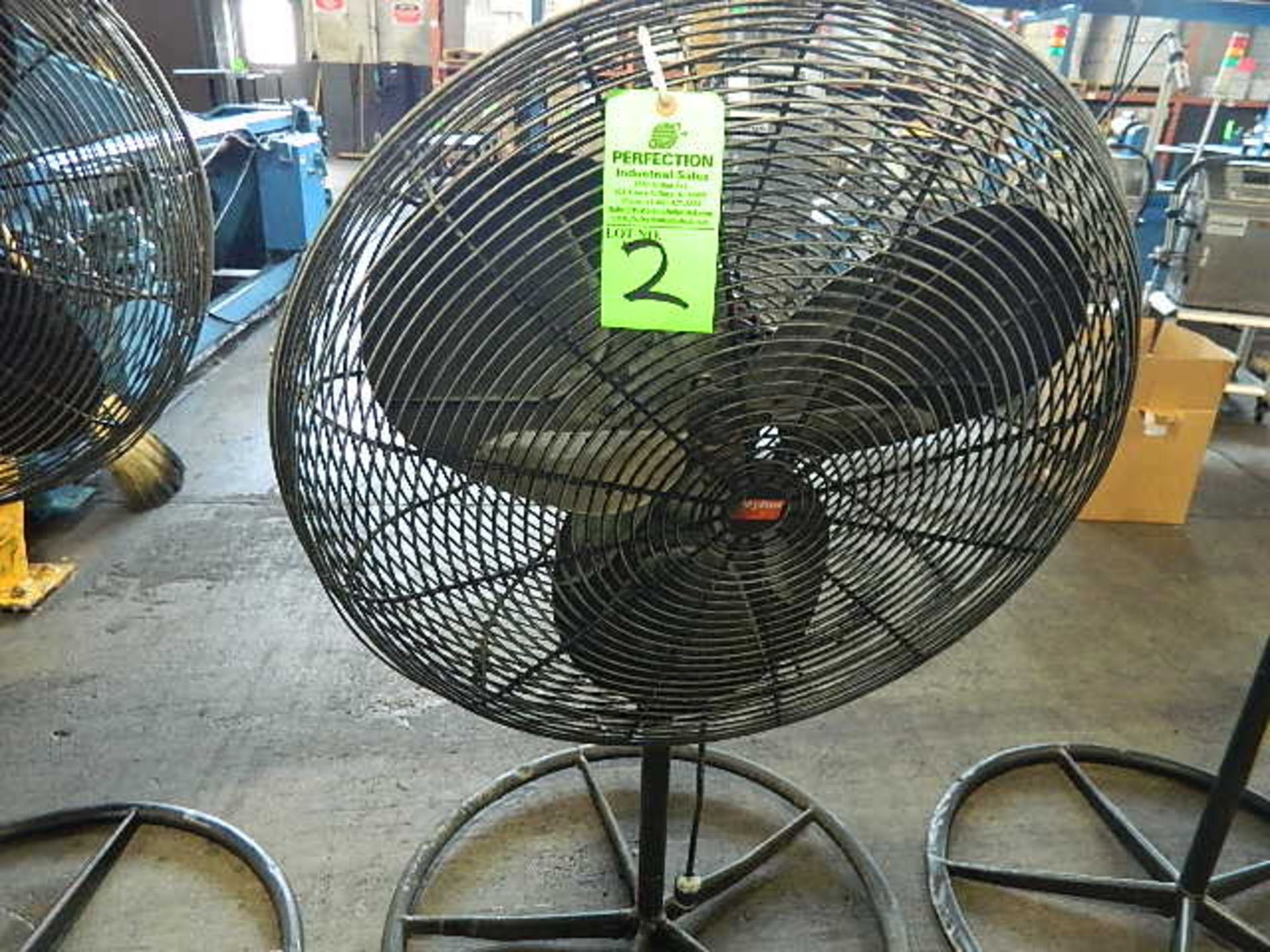 Dayton 32" Pedestal Fan