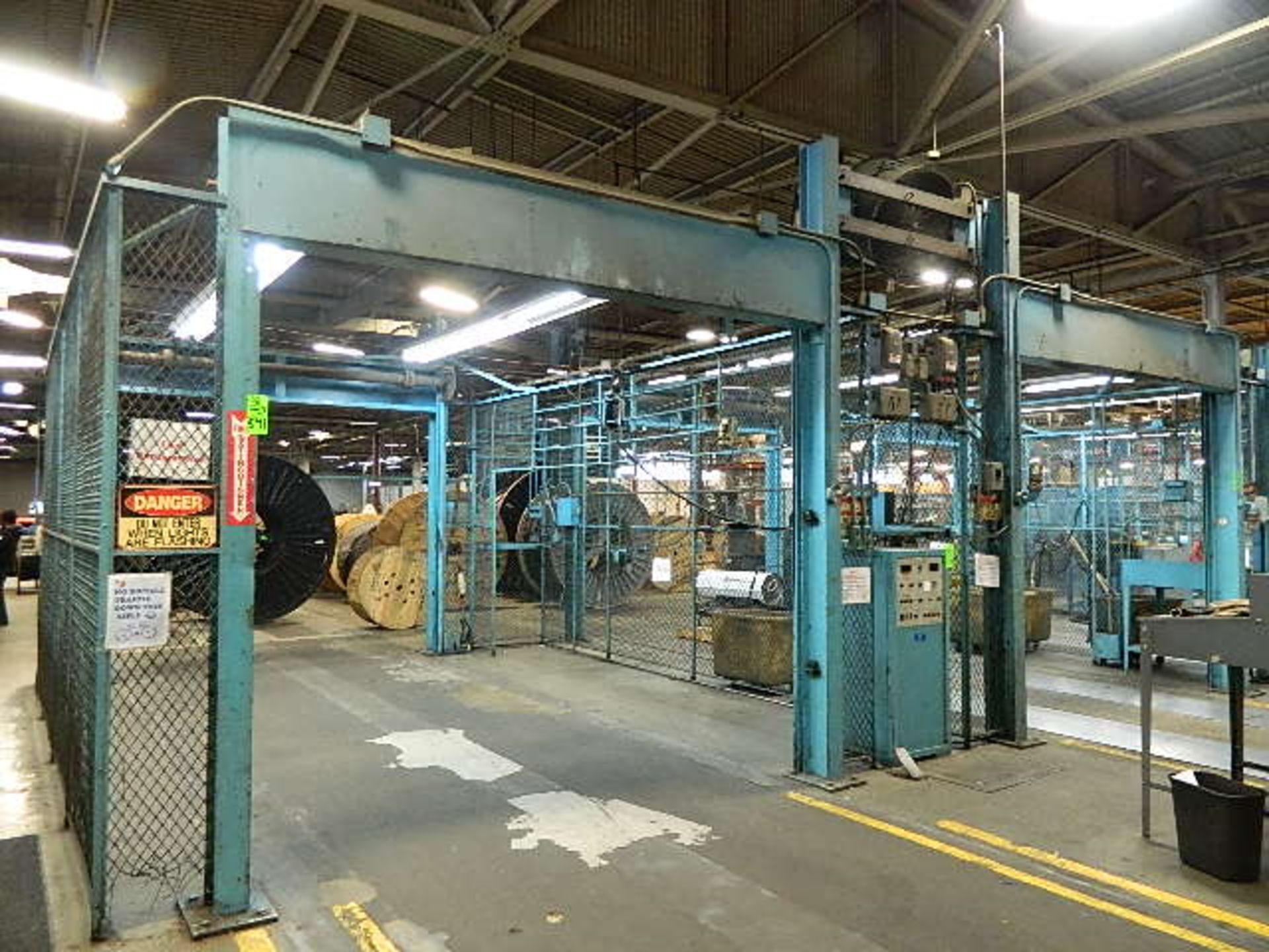 2-Test Cages
