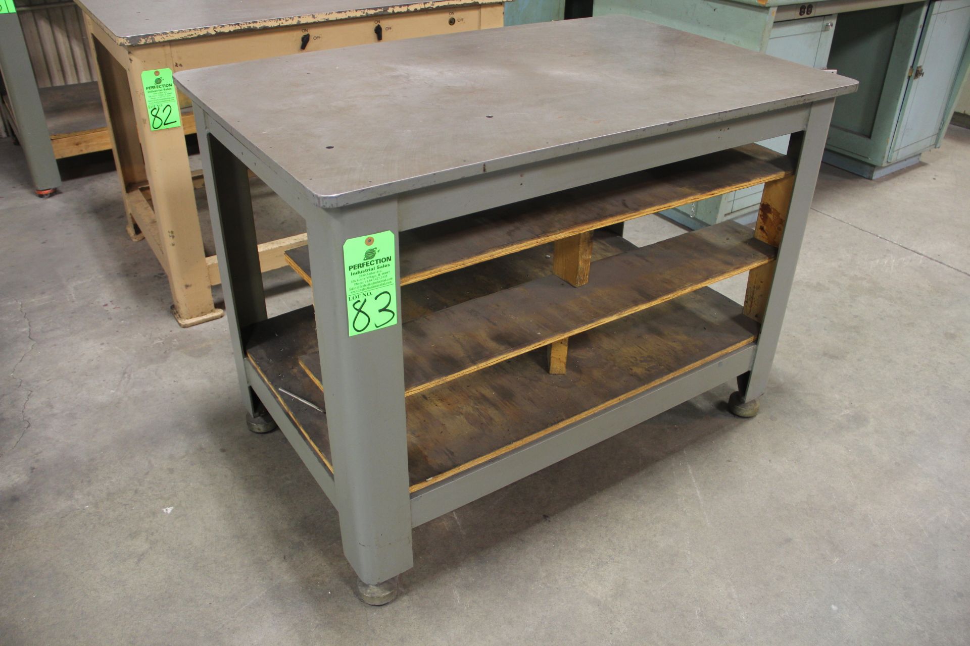 30" x 48" x 3/4" Heavy Duty Steel Table