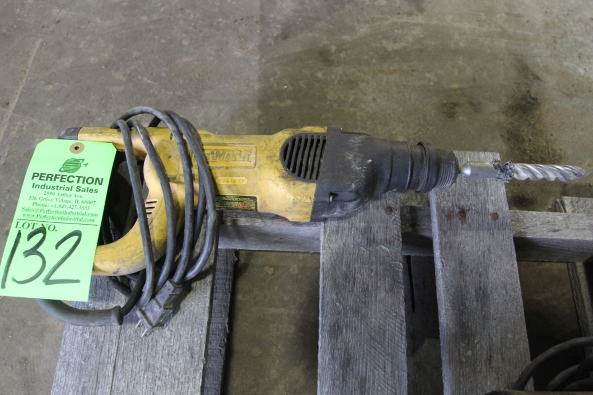 Dewalt D25203 1" SDS Rotary Hammer