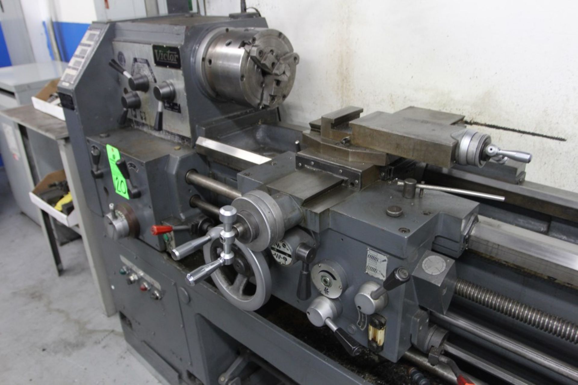 Victor 1640 Lathe; 16" Swing; 40" Between Centers; 8" 3-Jaw Chuck; Tool Post; 1800 RPM; Sargon DRO - Image 4 of 5