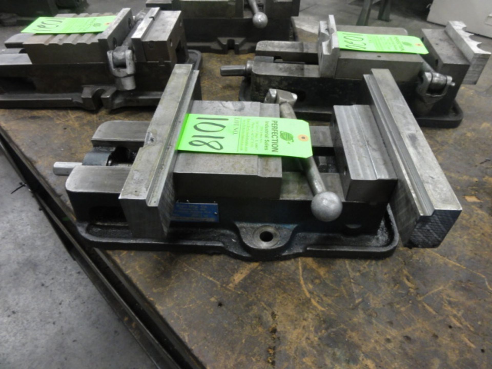 Kurt Precision Machinist Vise, Model D675, Located in Plastics Building, (Location: Logan)