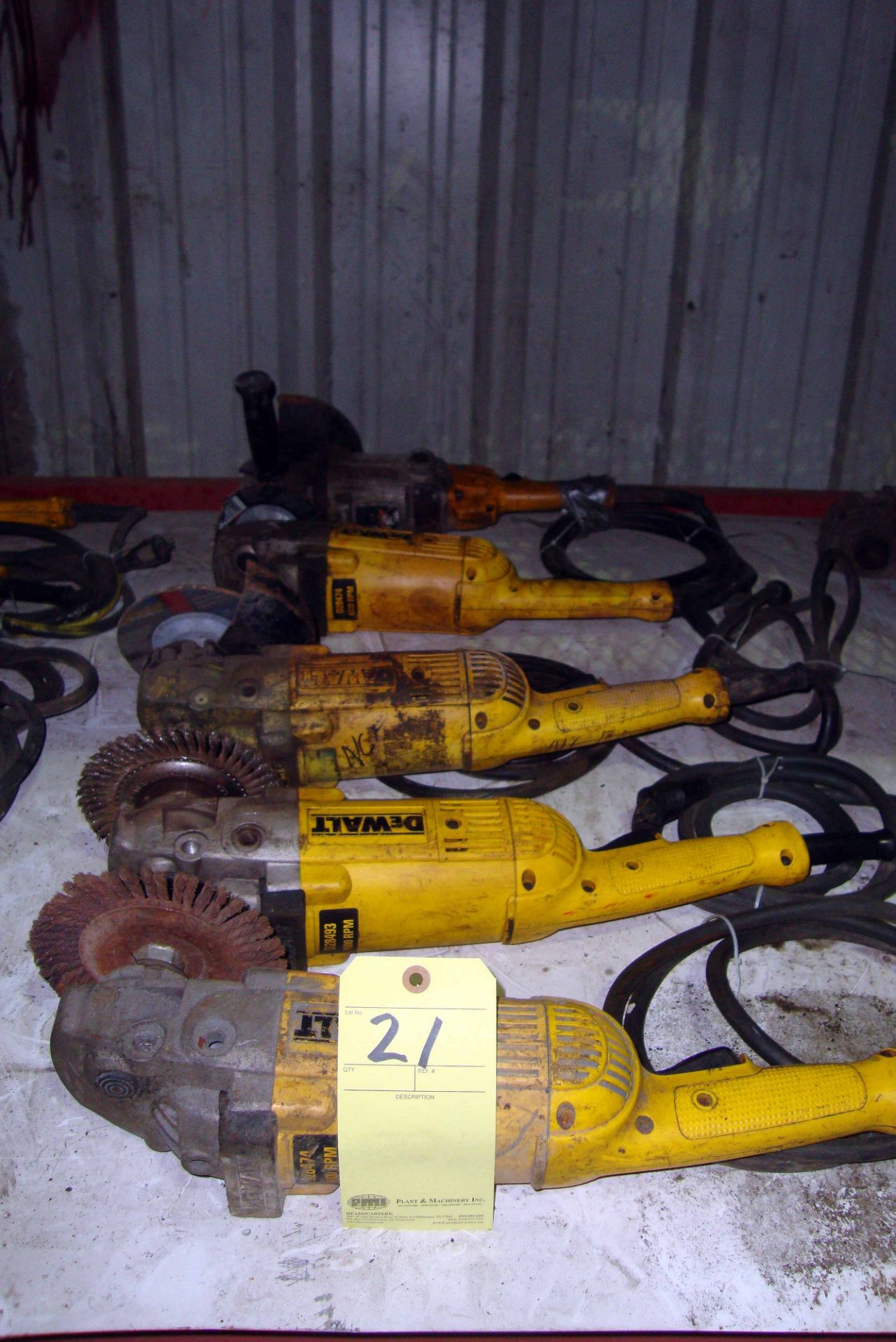 LOT OF ELECTRIC RIGHT ANGLE GRINDERS (5), DEWALT 8", H.D.