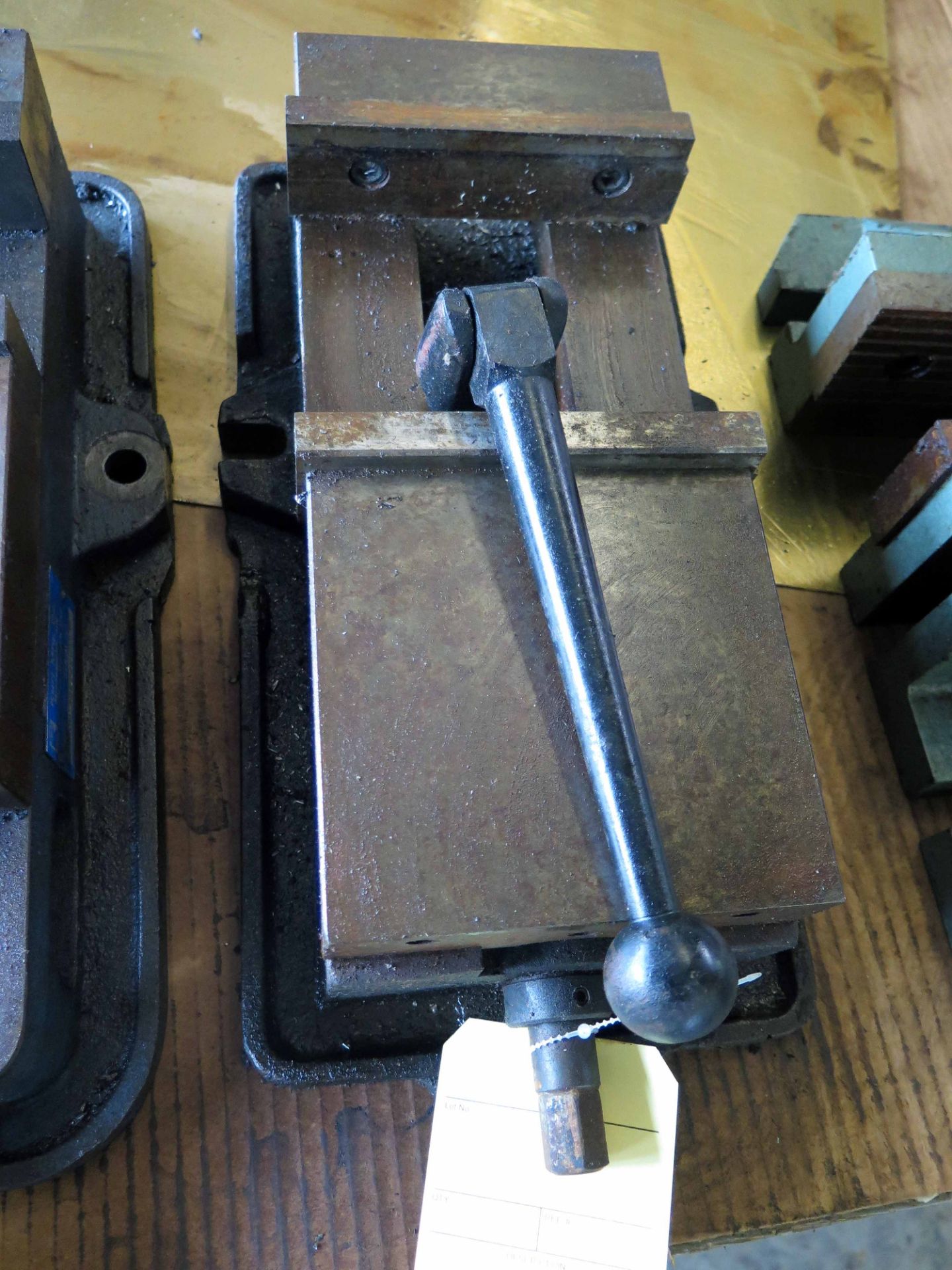 MILLING VISE, KURT 6"