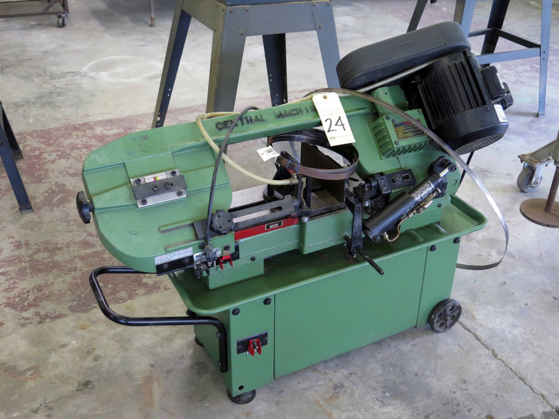 PORTABLE BANDSAW, CENTRAL MACHINERY, on wheels - Image 2 of 2