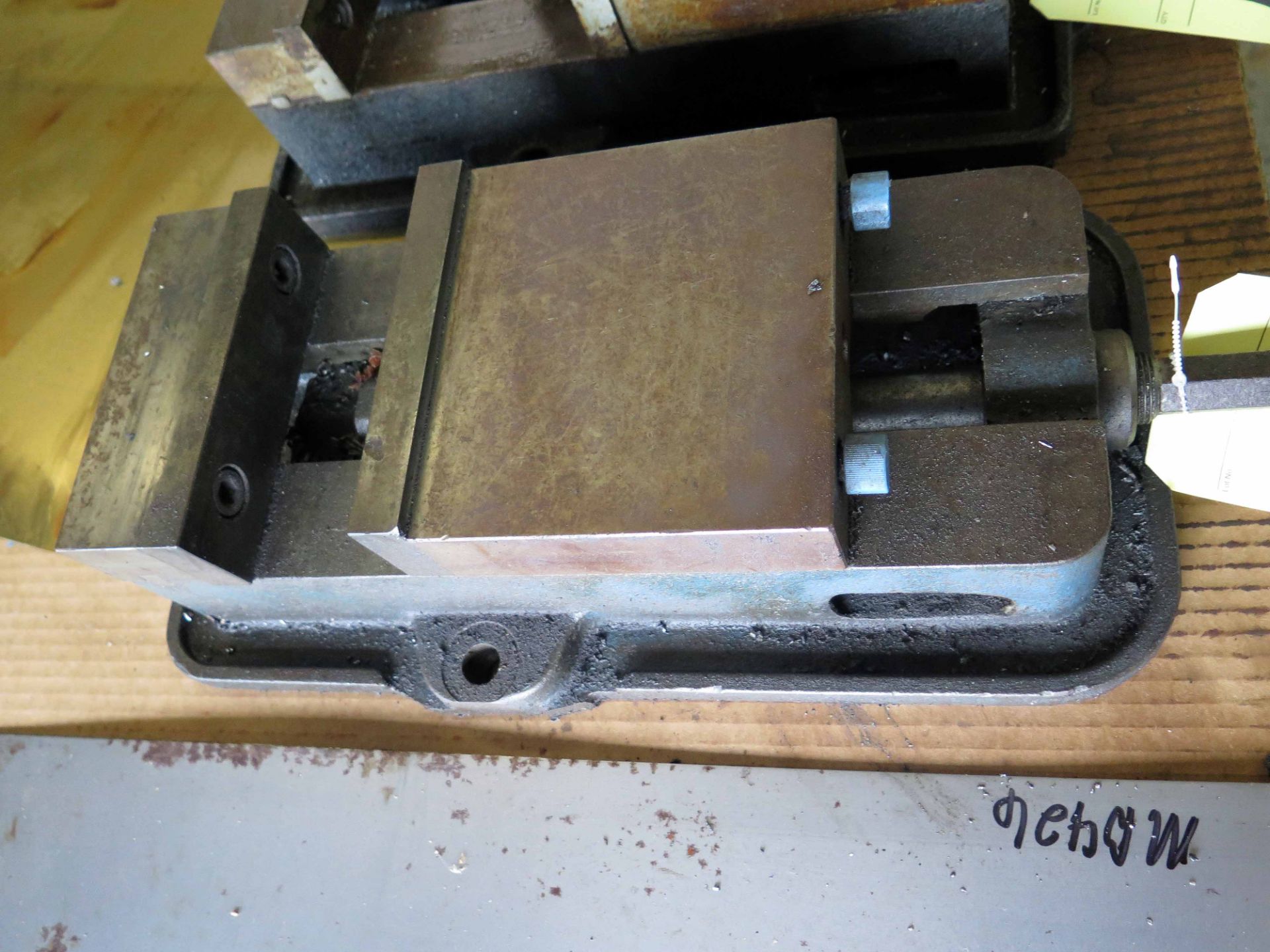 MILLING VISE, KURT 6"