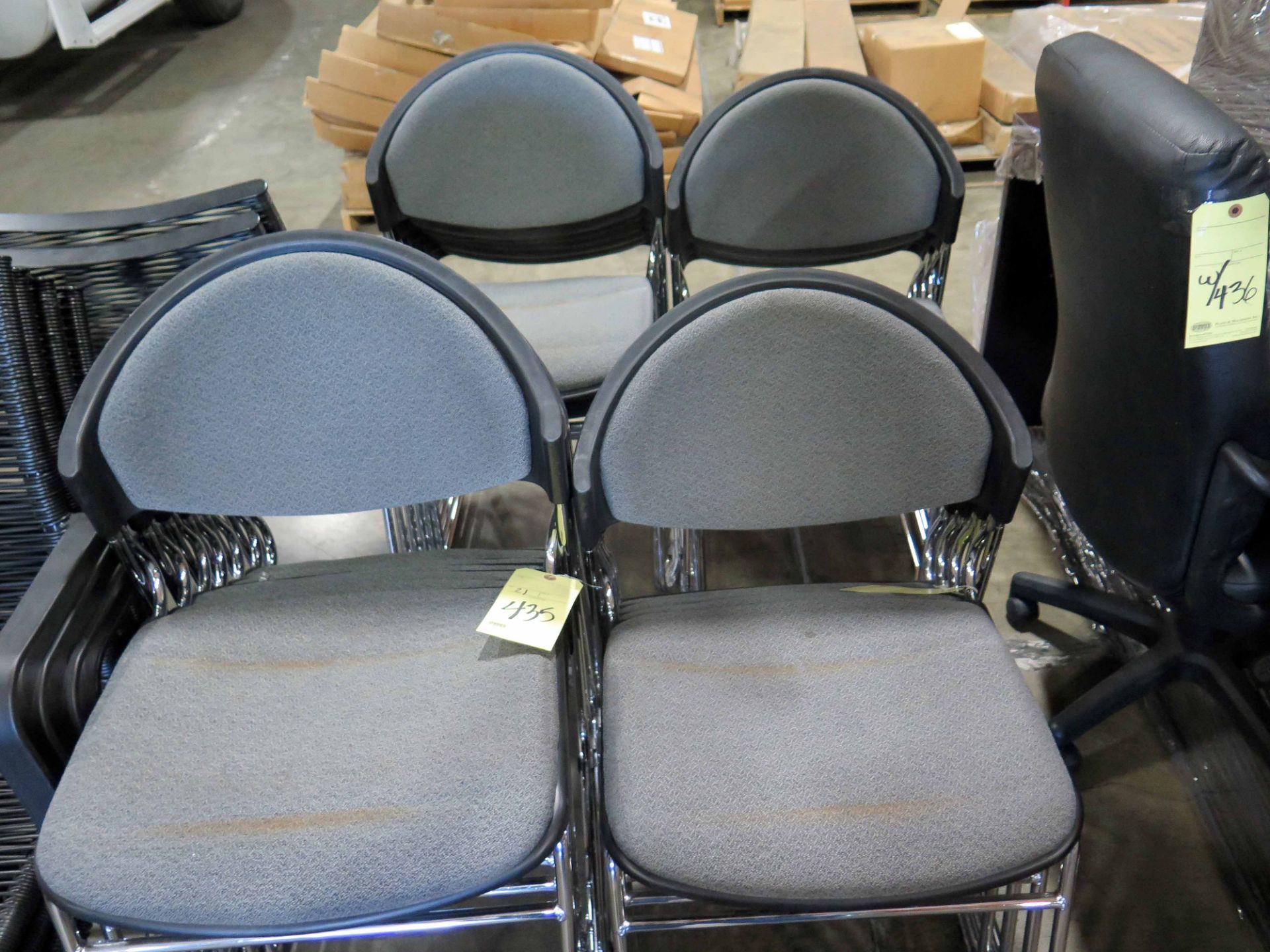 LOT OF OFFICE CHAIRS (15)