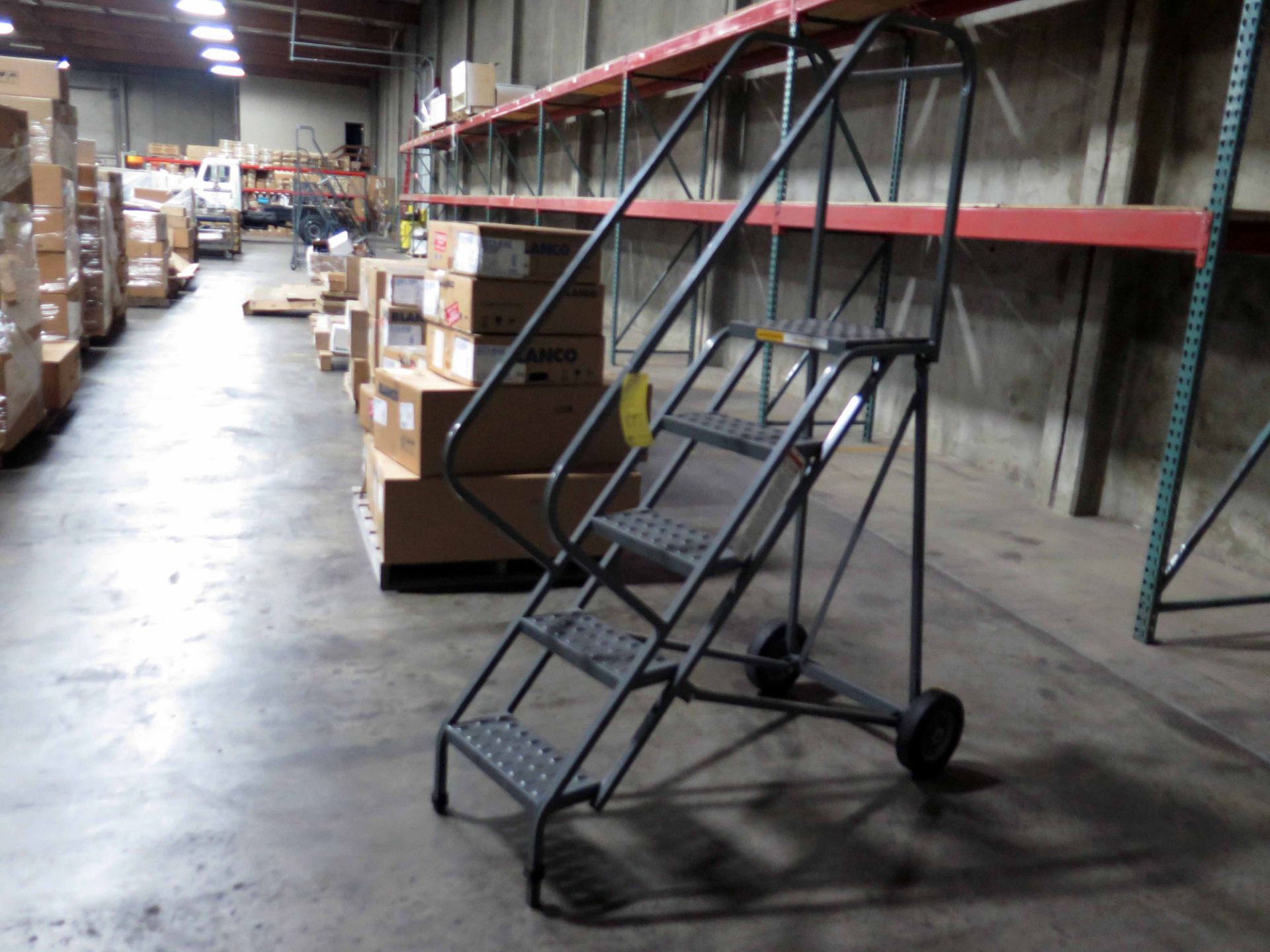 RACK LADDER, 4'