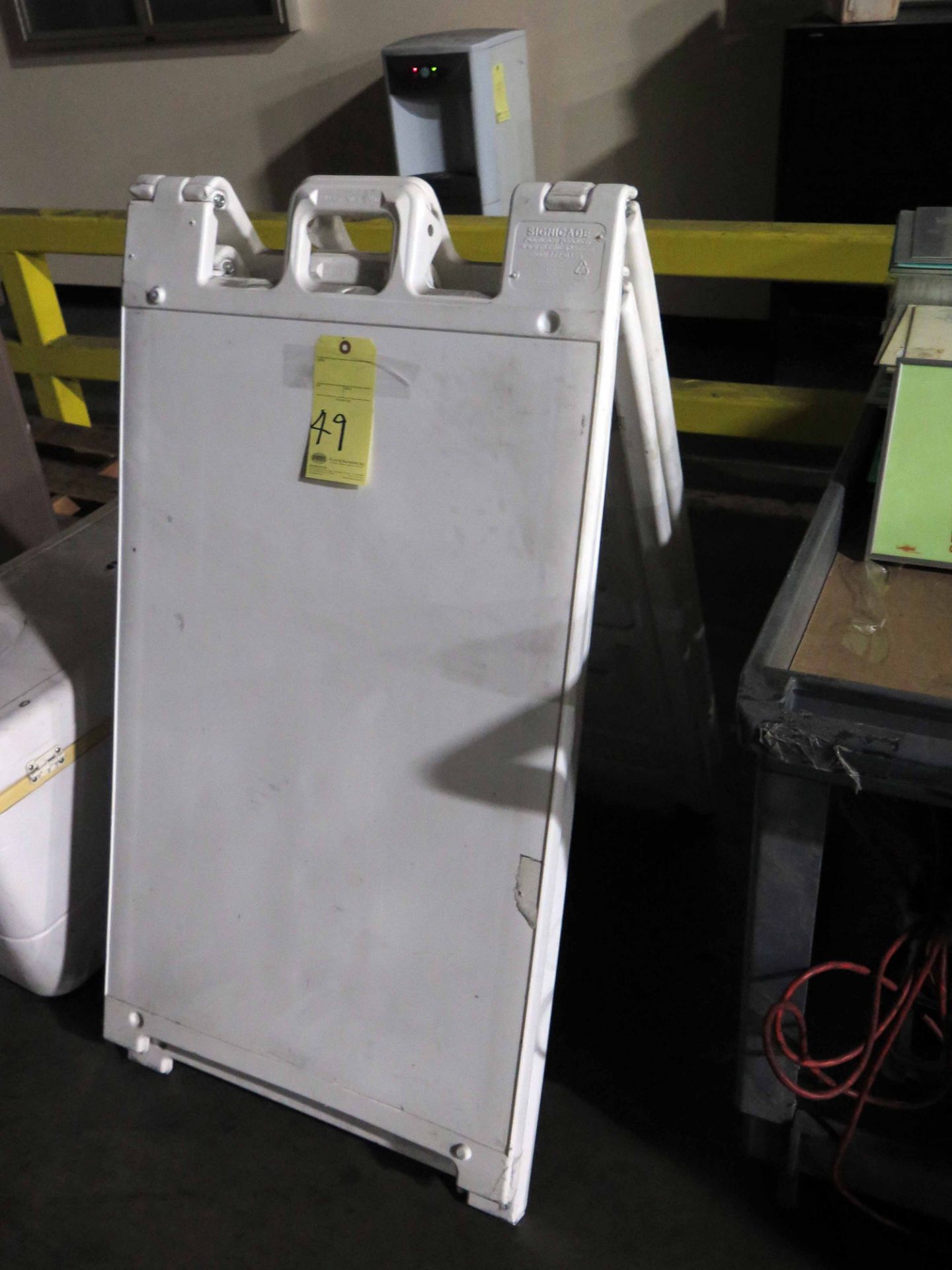 LOT OF STAND UP EASELS (2)