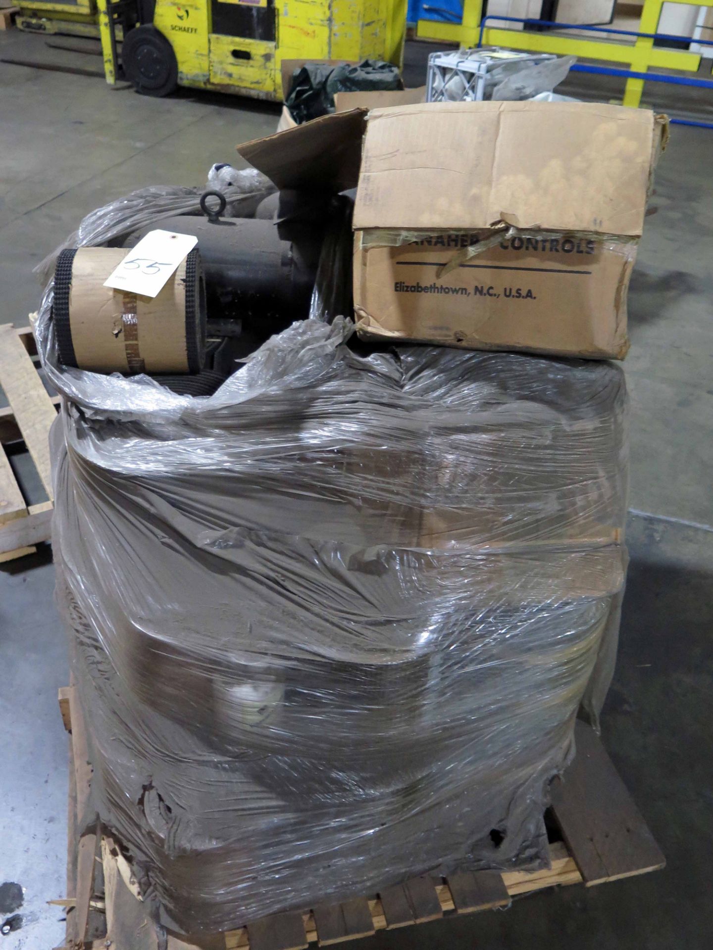 LOT OF RUBBER BELTS & ELECTRIC MOTORS (2) (on one pallet)