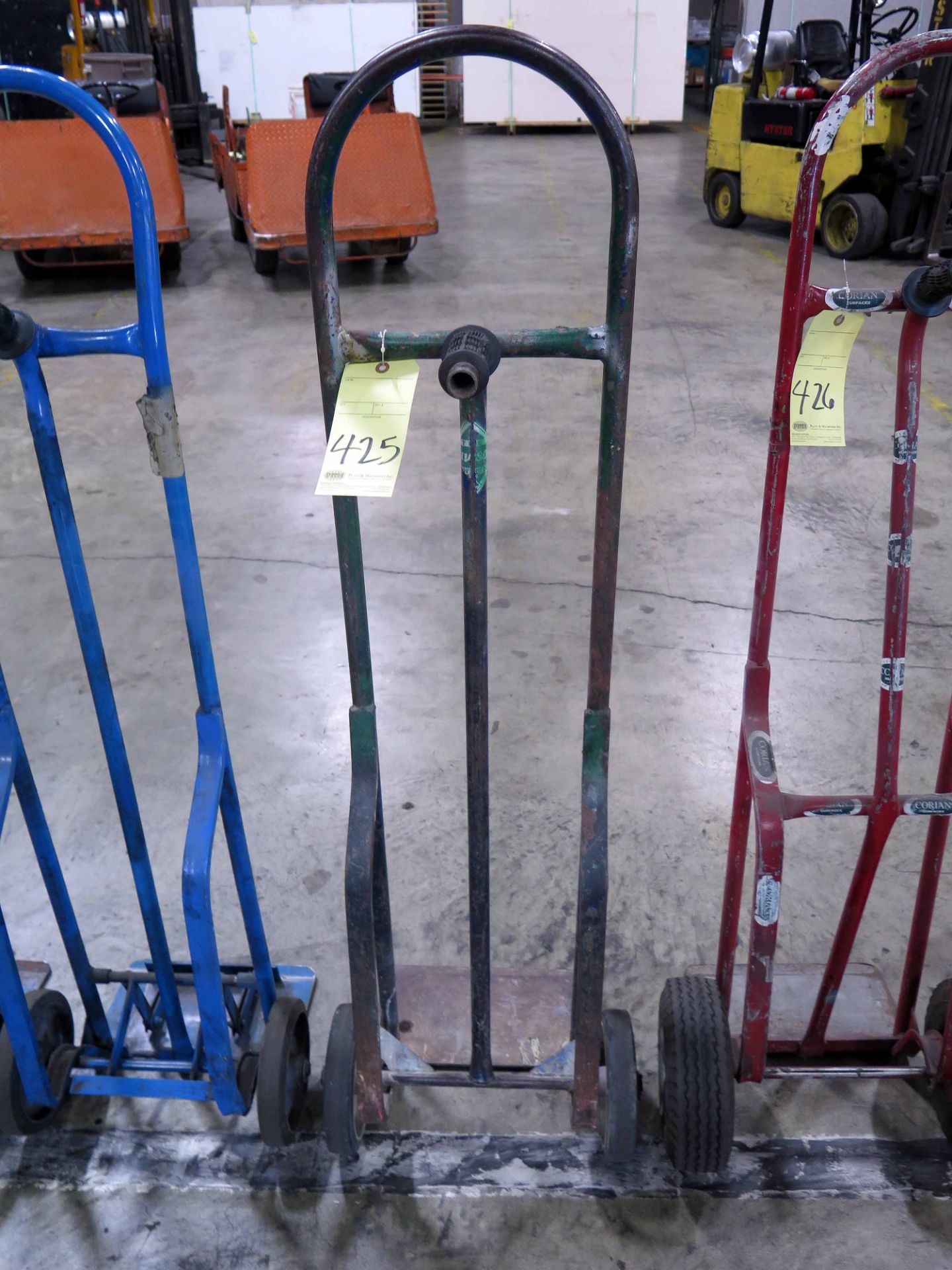 HAND TRUCK