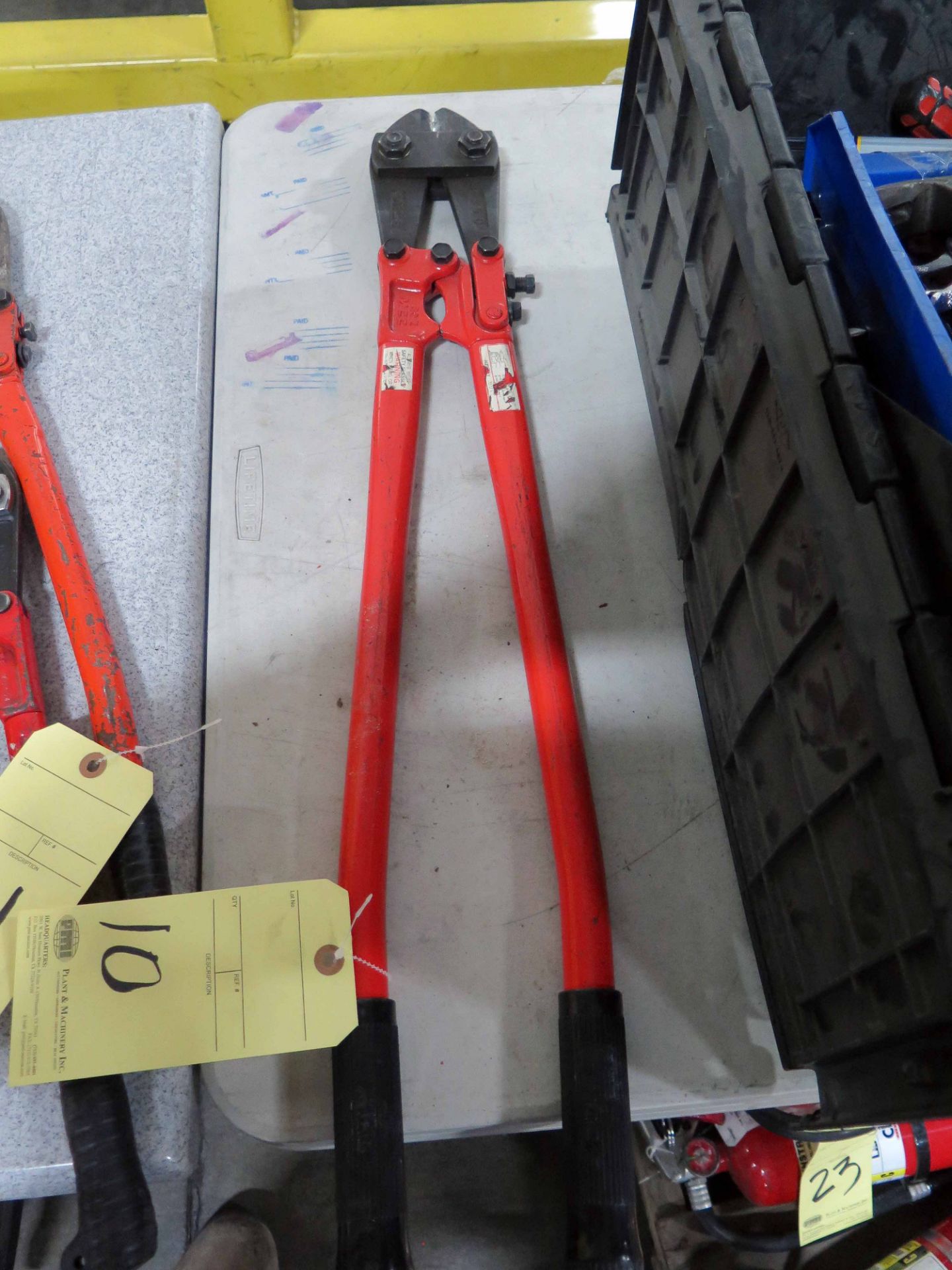 BOLT CUTTER