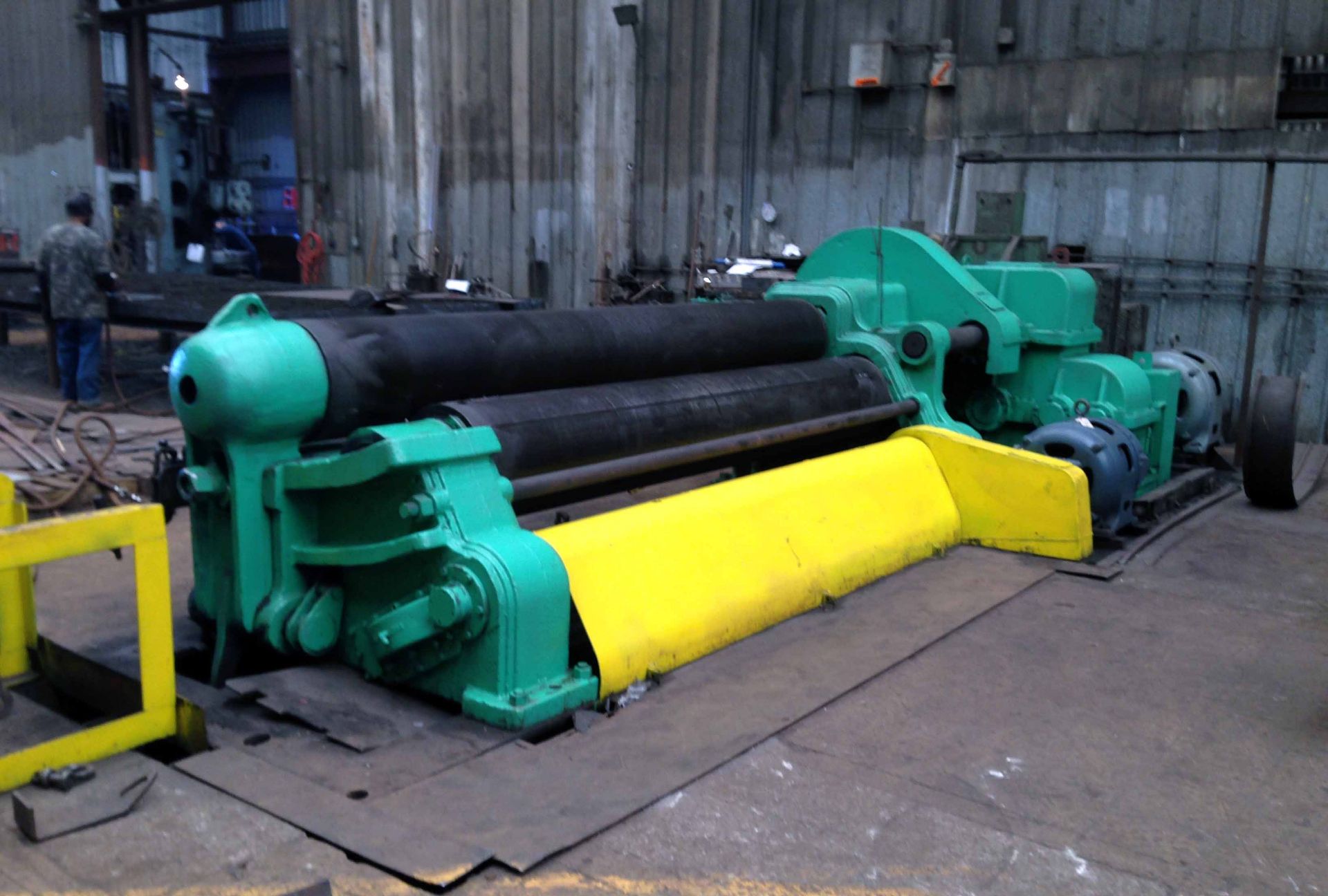 PLATE BENDING ROLL, WEBB 10' X 1.25" (est.) CAP., Mdl. 16L-C3-3, 3-roll design, main motor rebuilt - Image 5 of 8