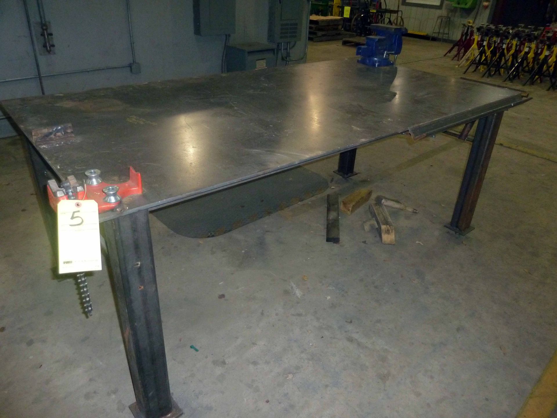 WELDING TABLE, 4' x 8', w/Wilton 8" vise, Ridgid Mdl. BC-410 chain vise (Location M-Houston)