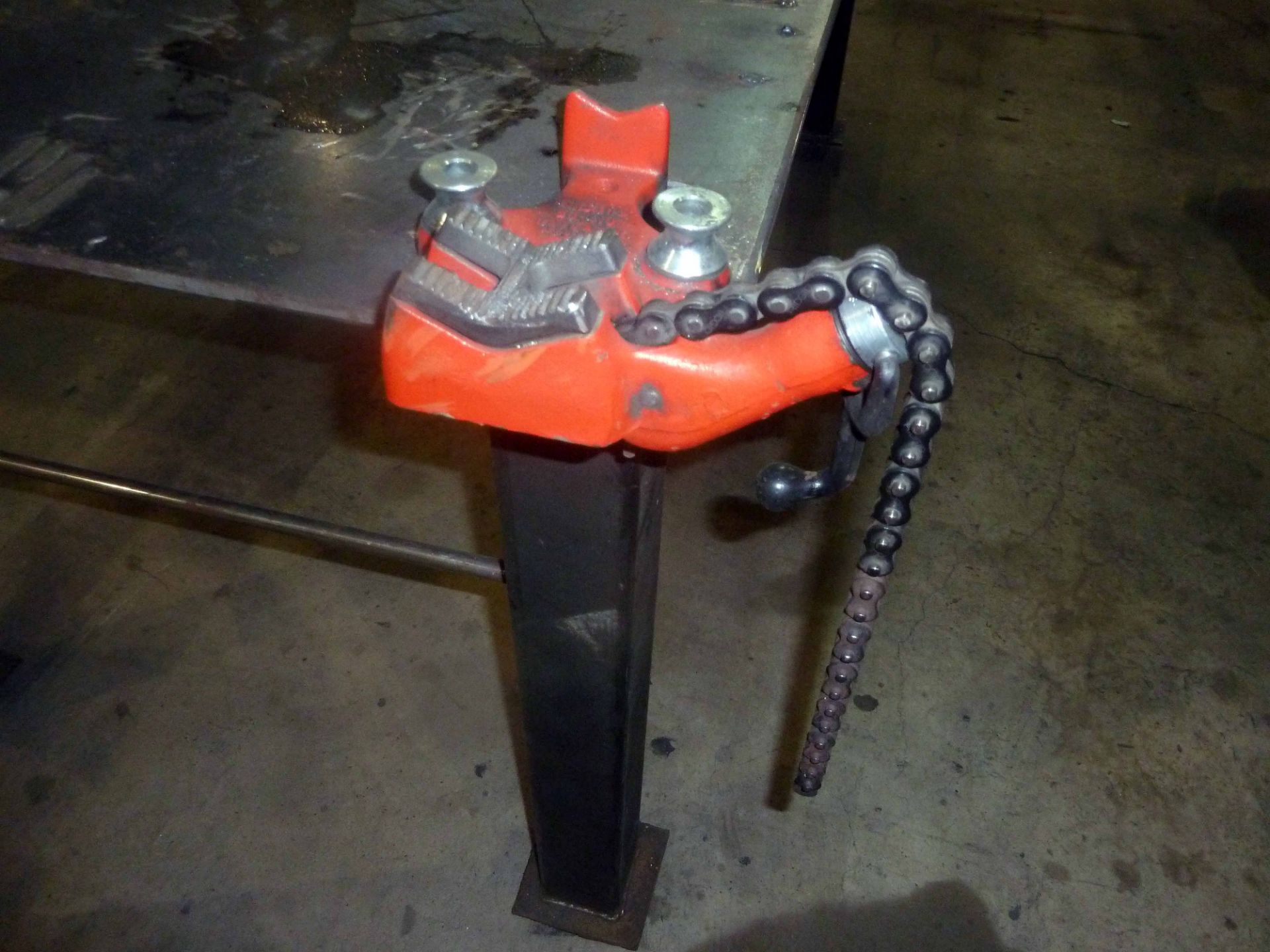 WELDING TABLE, 4' x 8', w/Wilton 8" vise, Ridgid Mdl. BC-410 chain vise (Location M-Houston) - Image 3 of 3