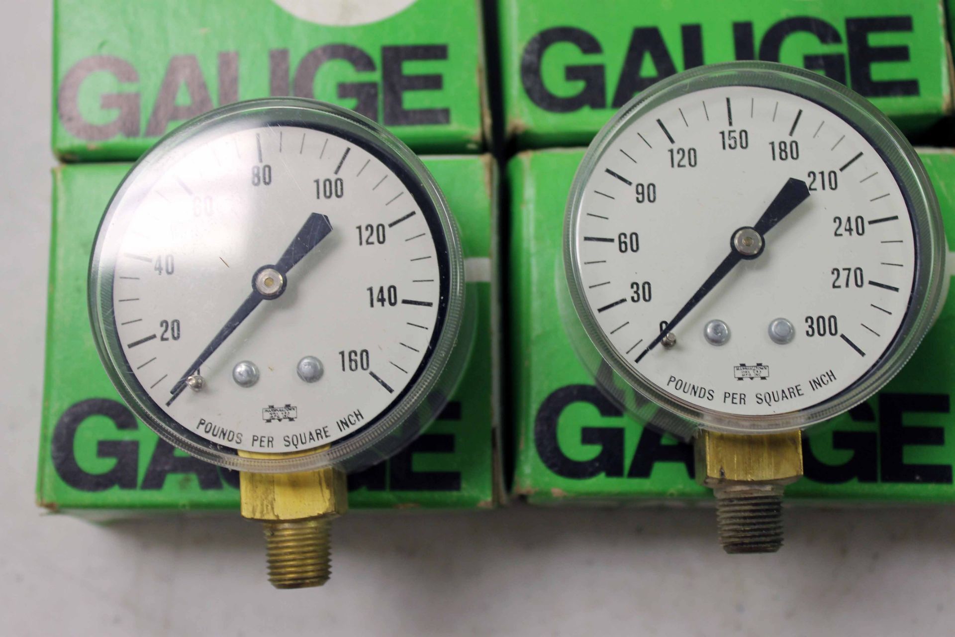 (Lot of 19) PRESSURE GAUGES, Unused, (2) Marshalltown 2", Merlon plastic case, scale: 0-160 psi, 1/8