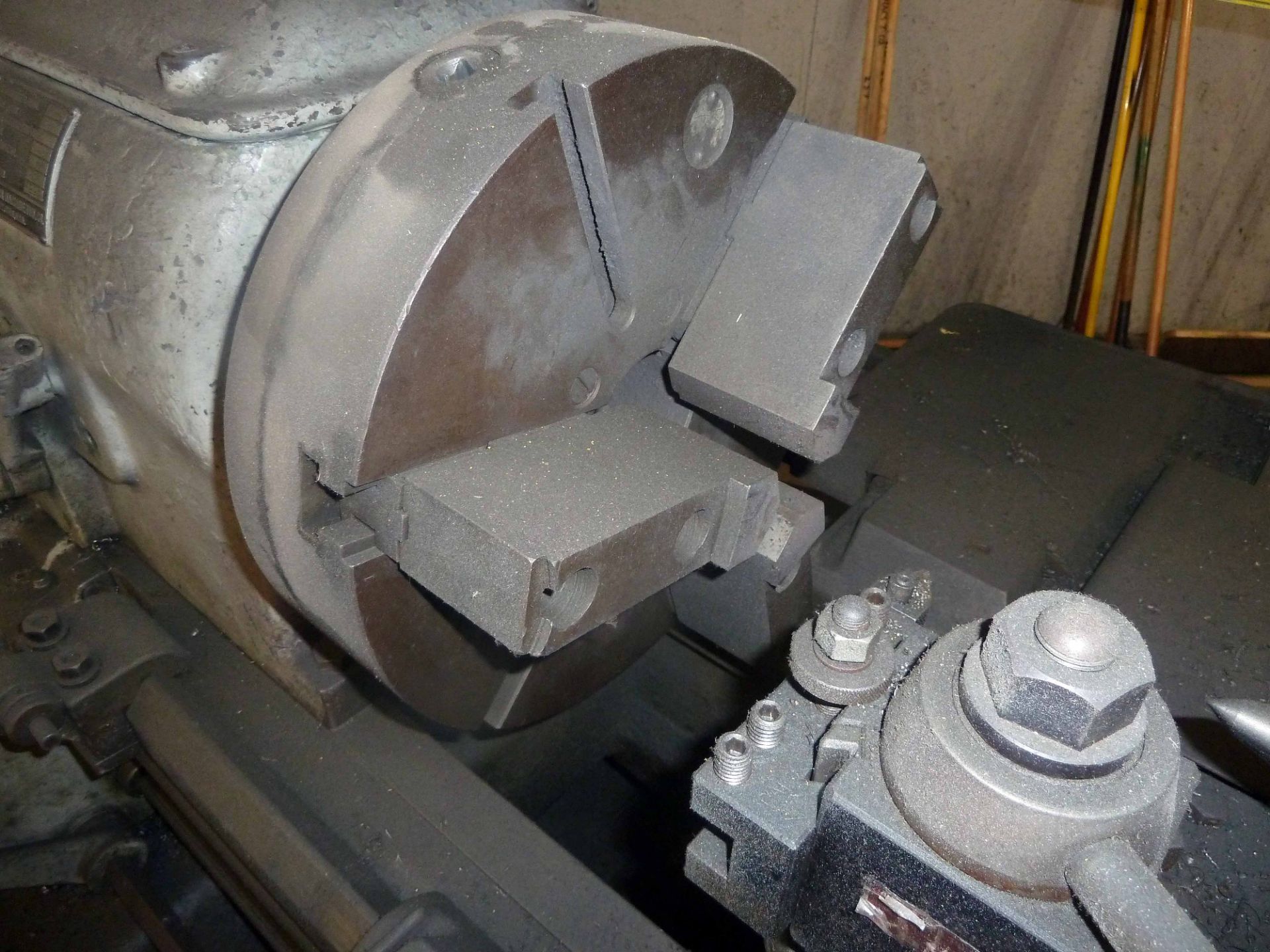 ENGINE LATHE, MONARCH 20.5" X 72", Mdl. 18"C, 14-600 RPM, 15" 3-jaw chuck, Aloris tool post, - Image 2 of 6