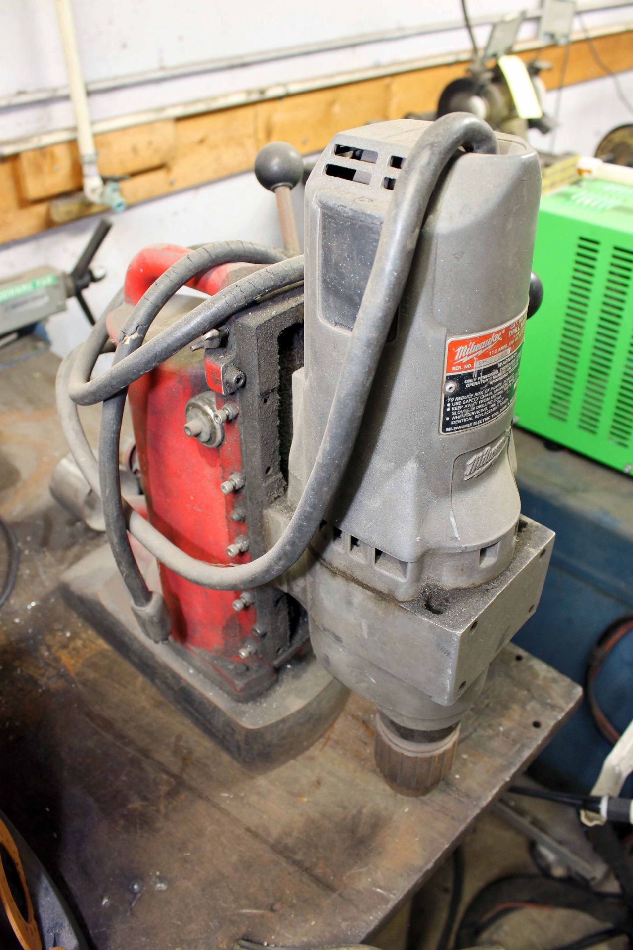 MAGNETIC BASE DRILL, MILWAUKEE 1.25"