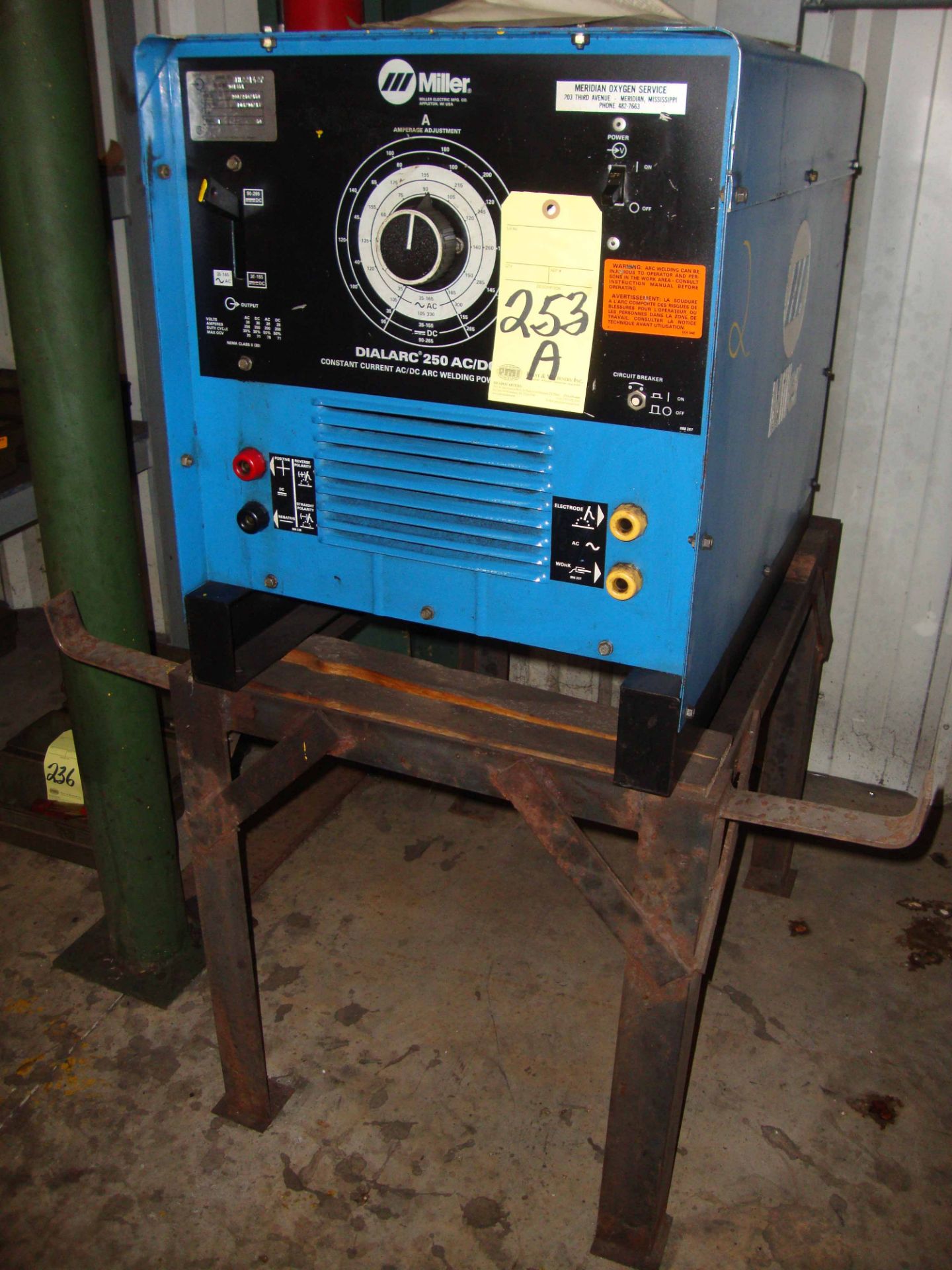 AC/DC WELDER, MILLER DIALARC MDL. 250, 250 amps @ 30 v., fabricated stand, S/N JH221427