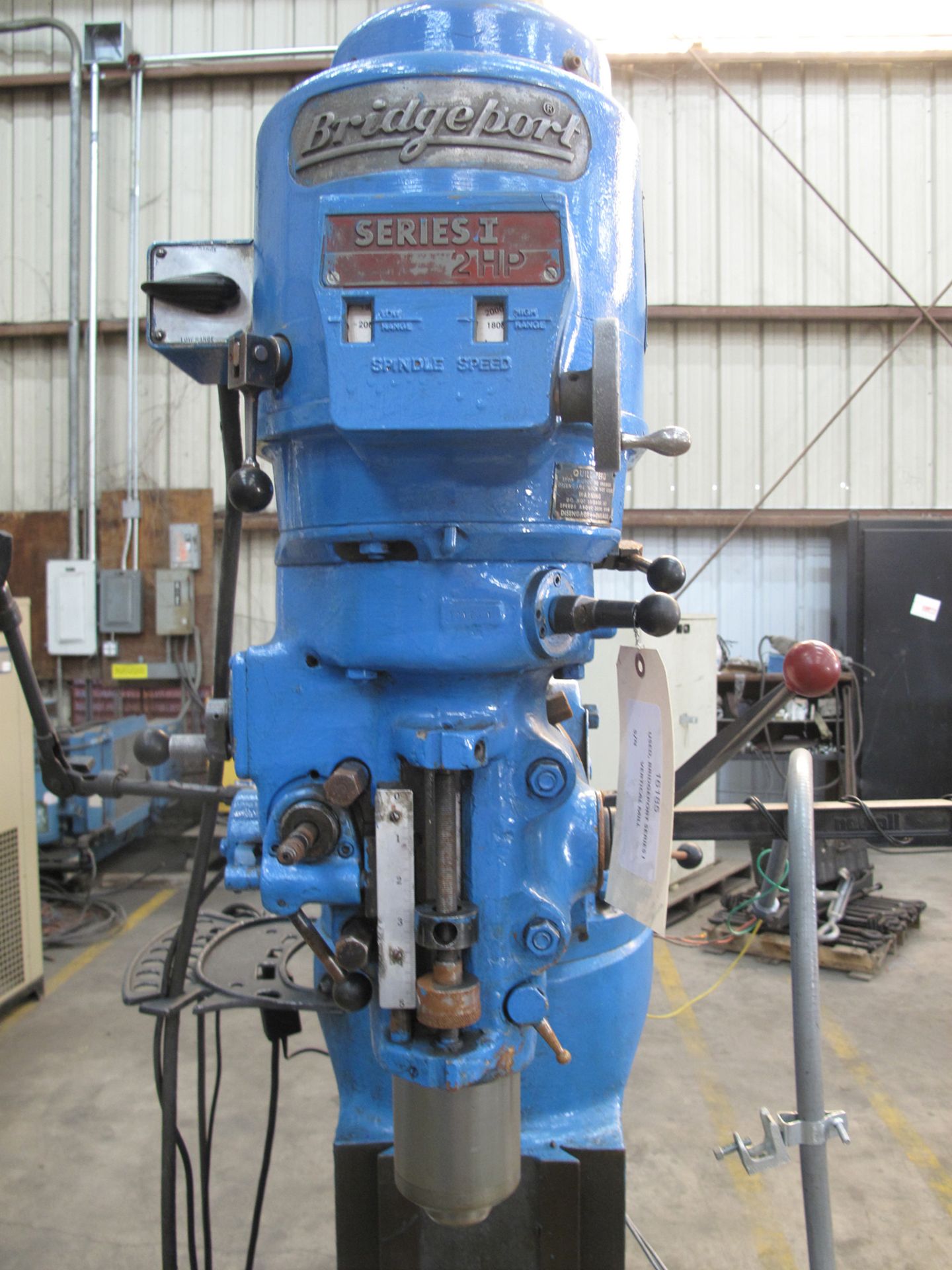 VERTICAL MILL, BRIDGEPORT SERIES I 9" X 42", R-8 spdl. taper, 5â€ spdl. travel, spdl. spds: 60â€“ - Image 6 of 11