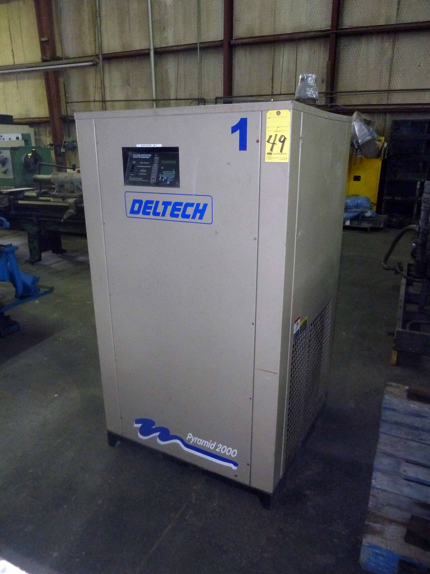 AIR DRYER, DELTECH PYRAMID MDL. 2000