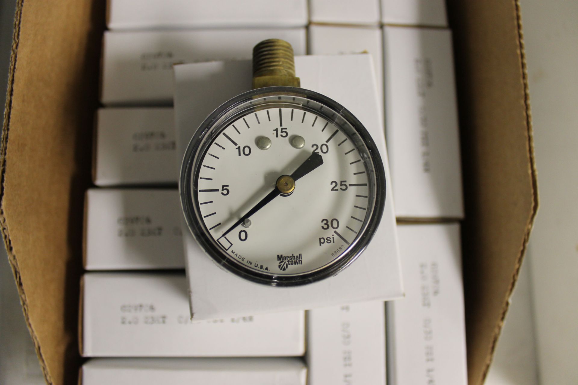 LOT OF UNUSED PRESSURE GAUGES, (Approx. 25)  MARSHALLTOWN, 2.0", 23KT, 0/30 PSI, 1/4" bottom