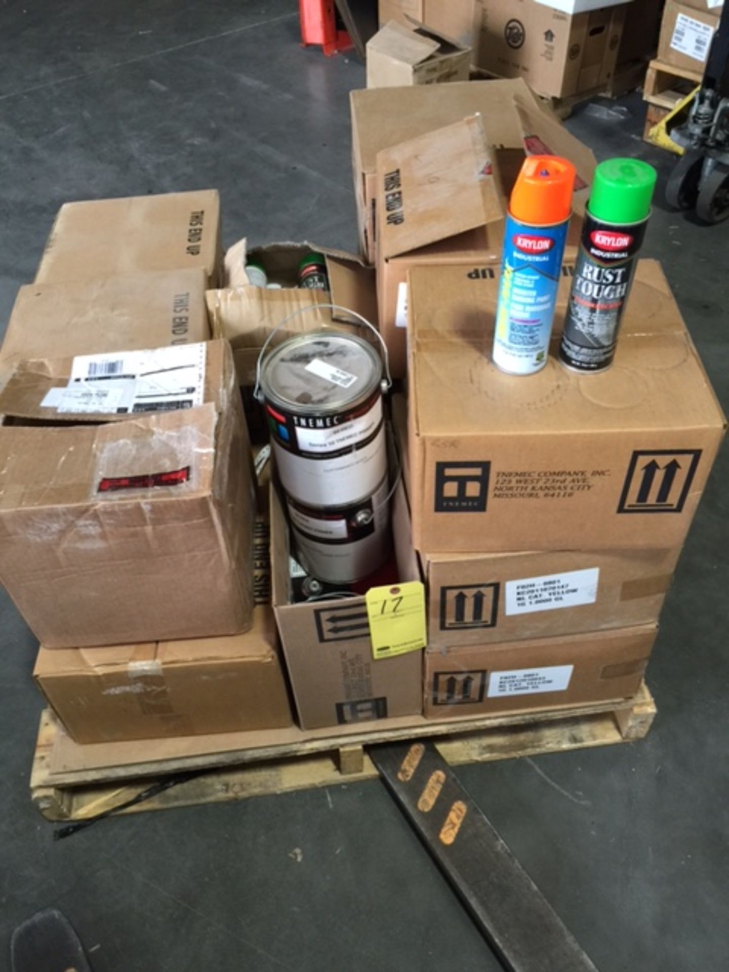 LOT 1 GAL. PAINT CANS & PAINT SPRAY CANS, red, gray & green, assorted  LOCATED IN HOUSTON, TX