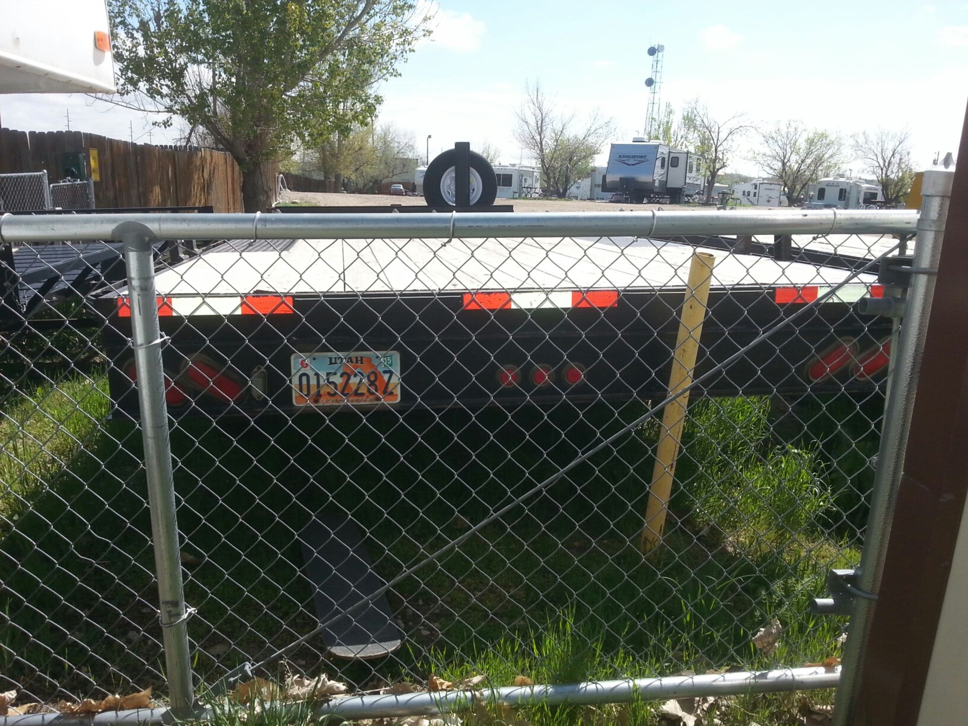 DECK OVER FLATBED TRAILER, UTILITY TRAILER COMM, new 2008,  VIN 5F7UF20218U013264 LOCATED IN CASPER, - Image 3 of 3