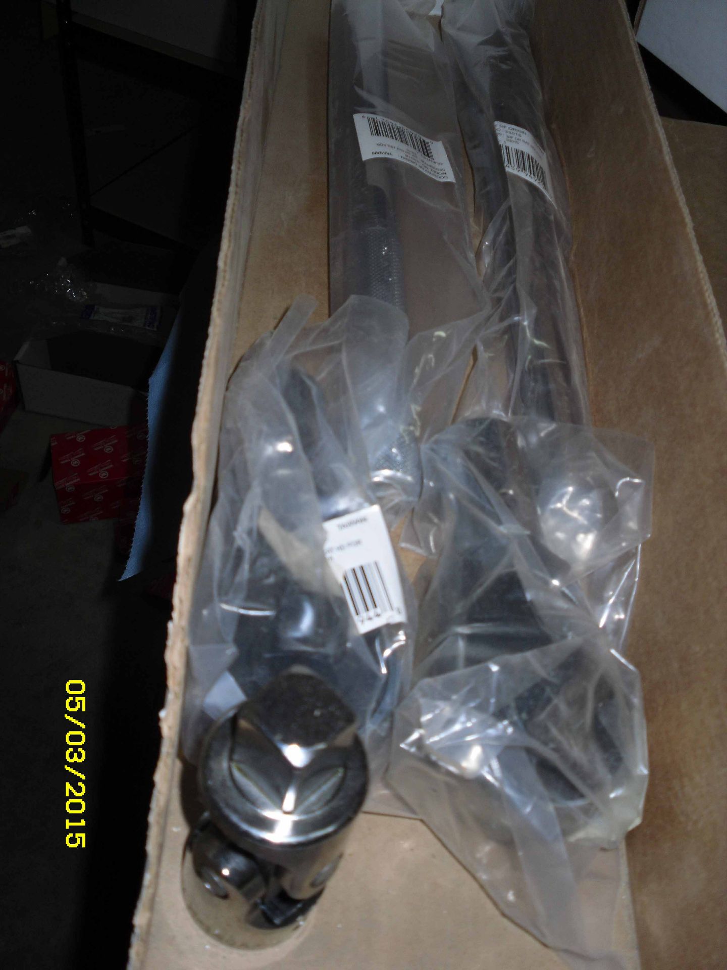 LOT OF RATCHETS (2), WILLIAMS, 3/4" drive, w/Universal  LOCATED IN WILLISTON, ND