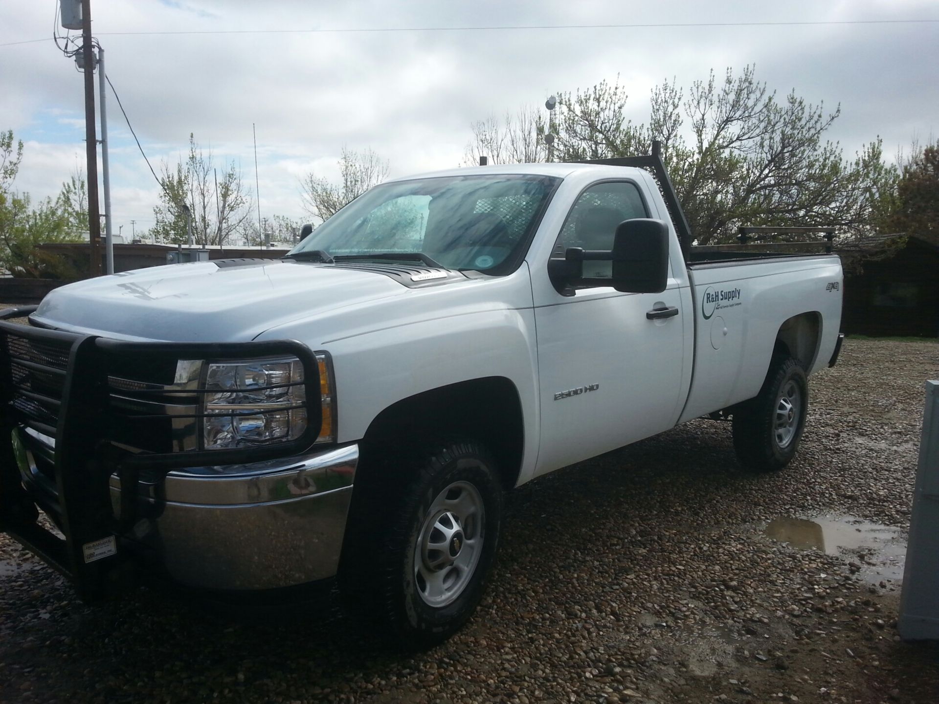 PICKUP TRUCK, CHEVROLET SILVERADO 2500, new 2012, gasoline engine, 4-wheel drive, standard cab, Odo: